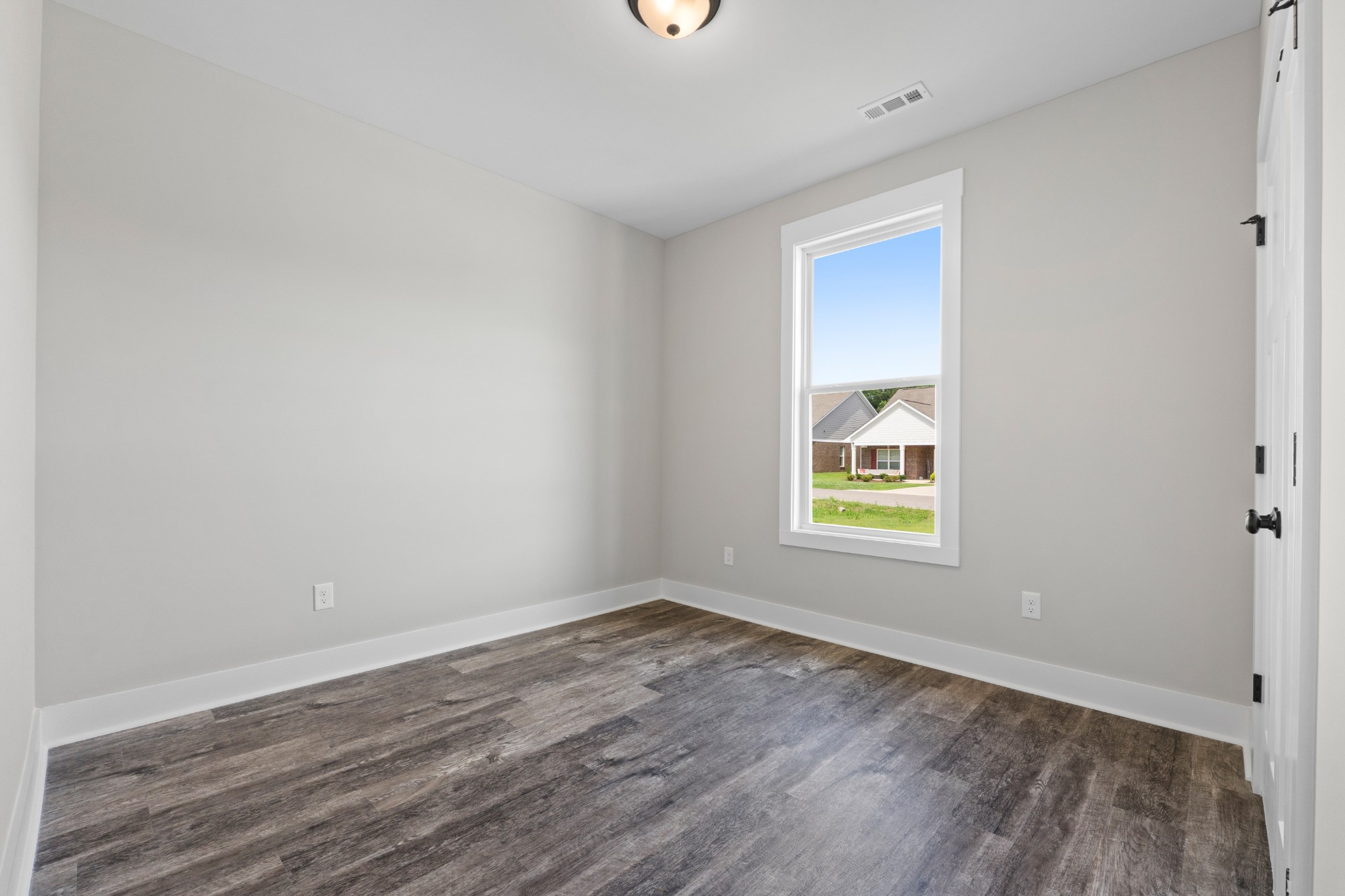 15 Aurora Cir