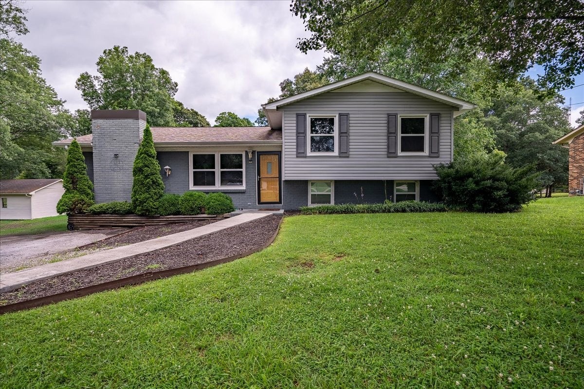 312 Prosser Rd