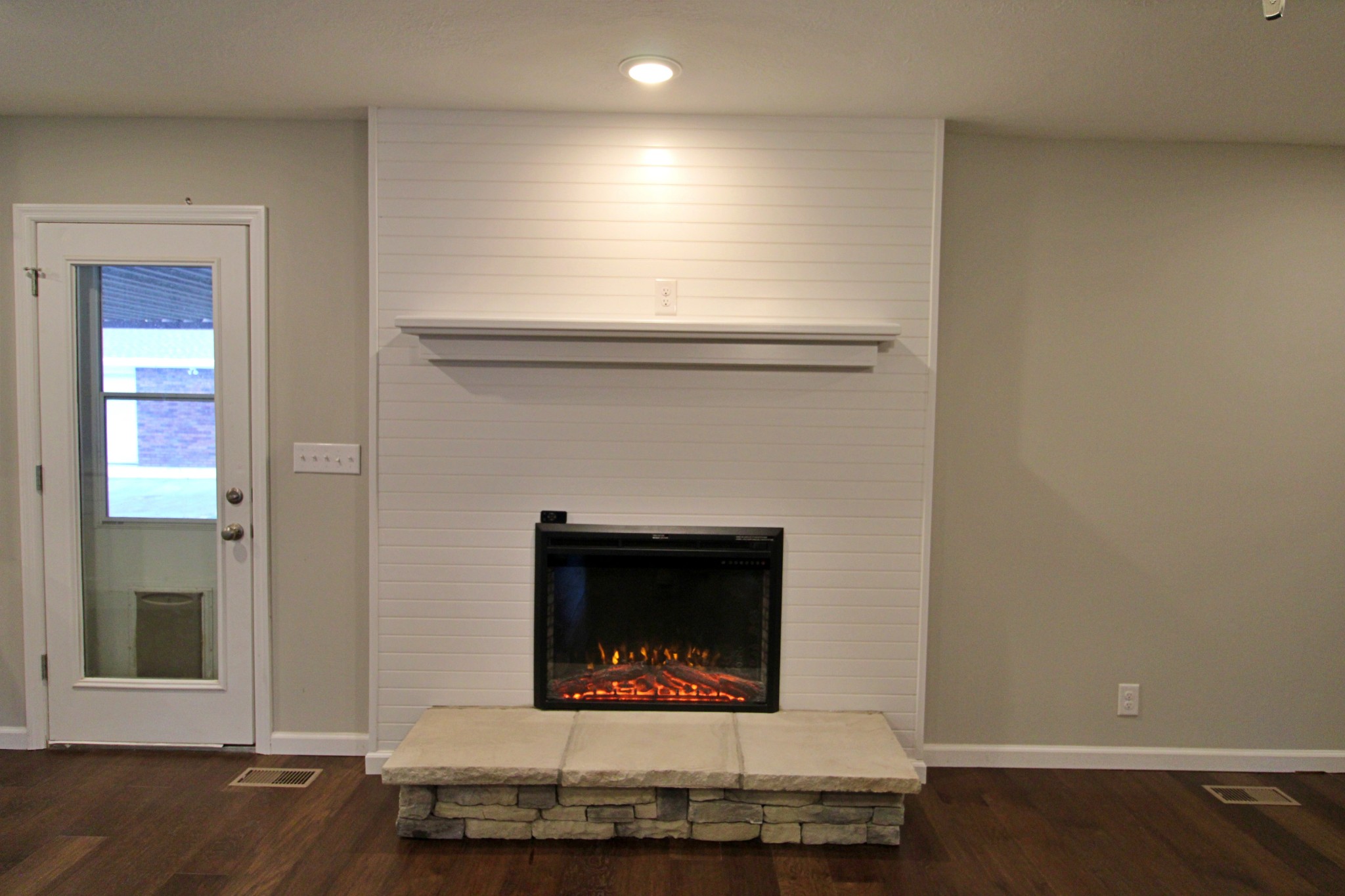1414 Hillwood Cir