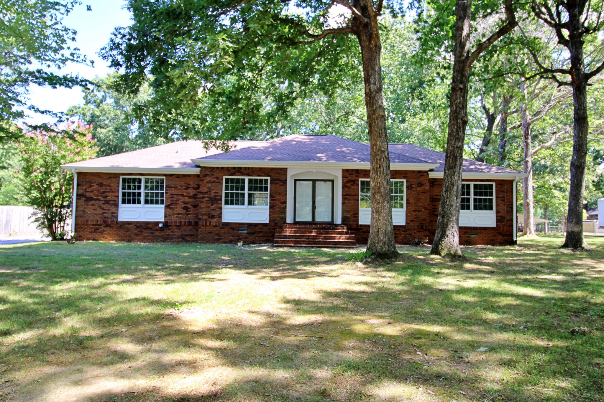 1414 Hillwood Cir