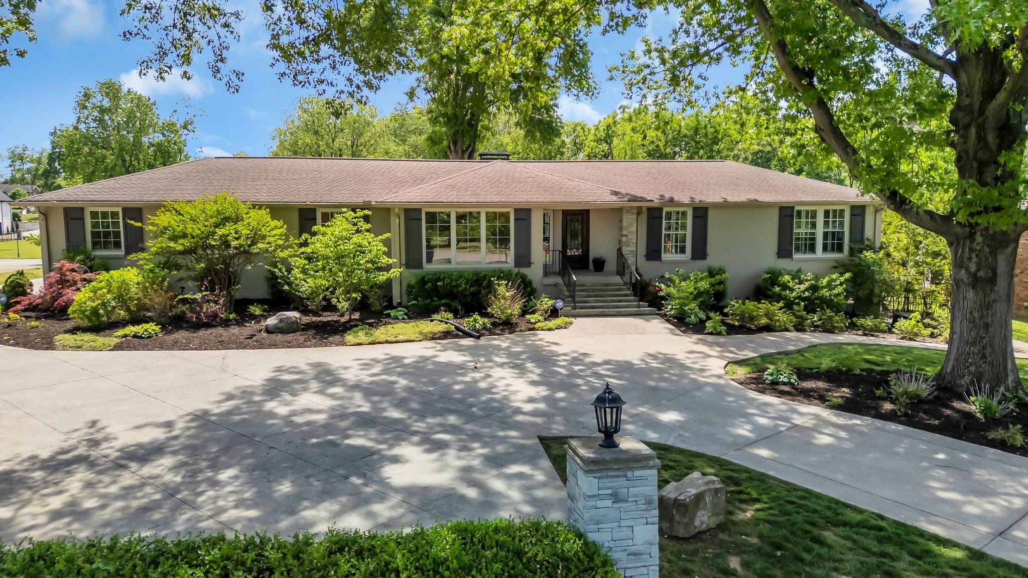 5-bed listing at 300 Rolling Mill Rd Old Hickory, Old-Hickory