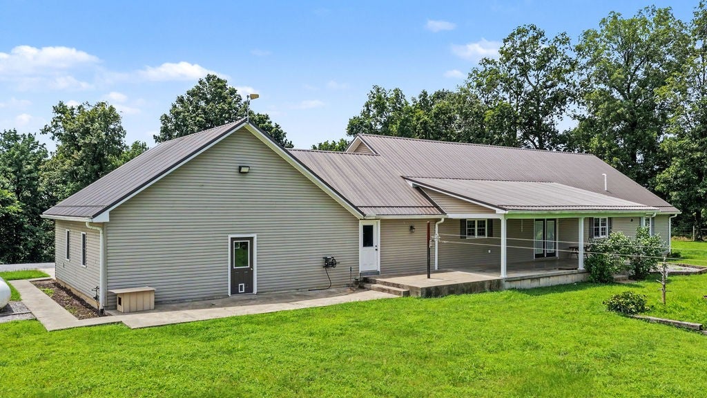 141 leech hill cemetry rd