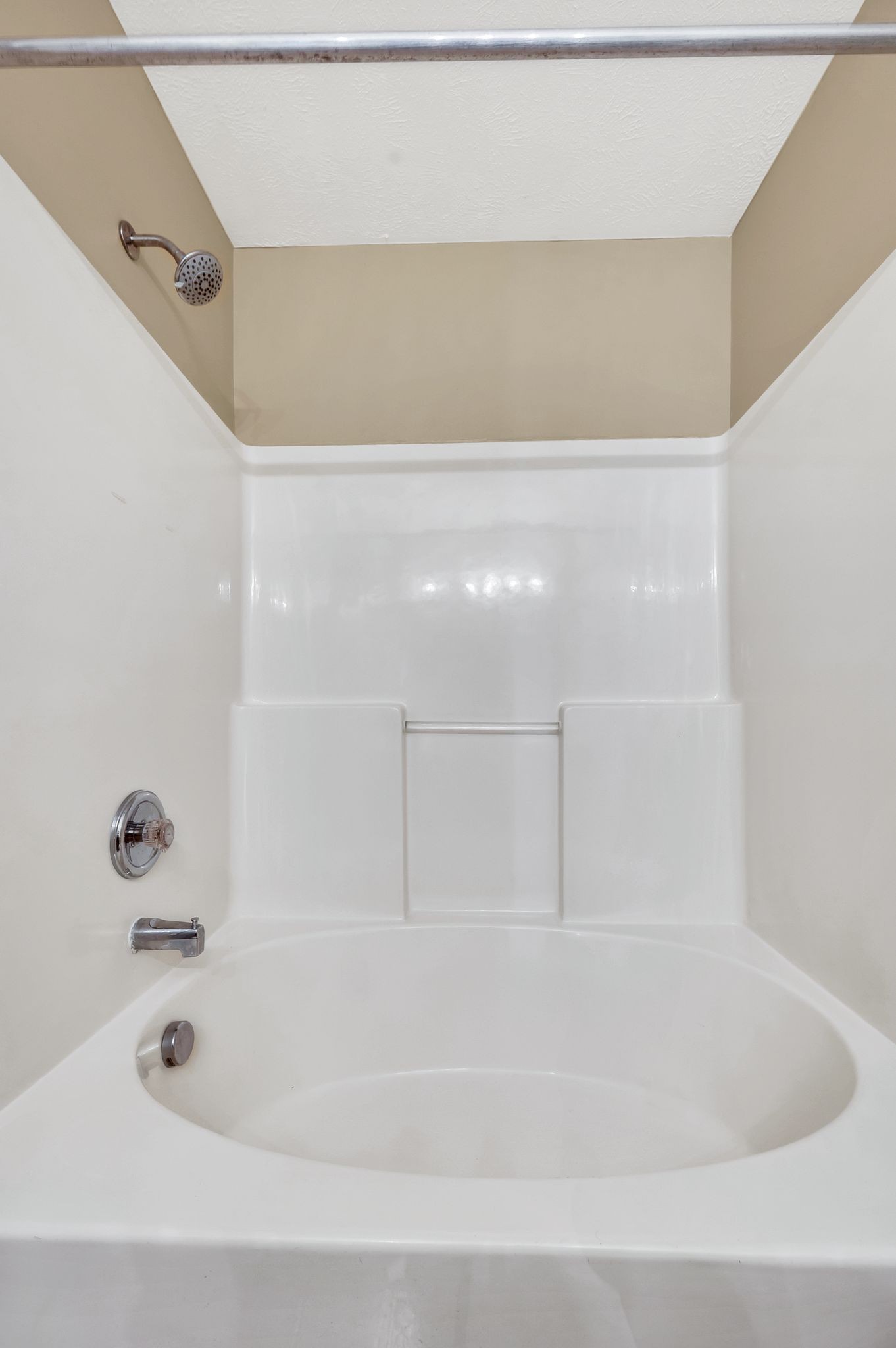 Antioch, Tennessee 37013, United States, 2 Bedrooms Bedrooms, ,3 BathroomsBathrooms,Residential,Coming Soon,172203