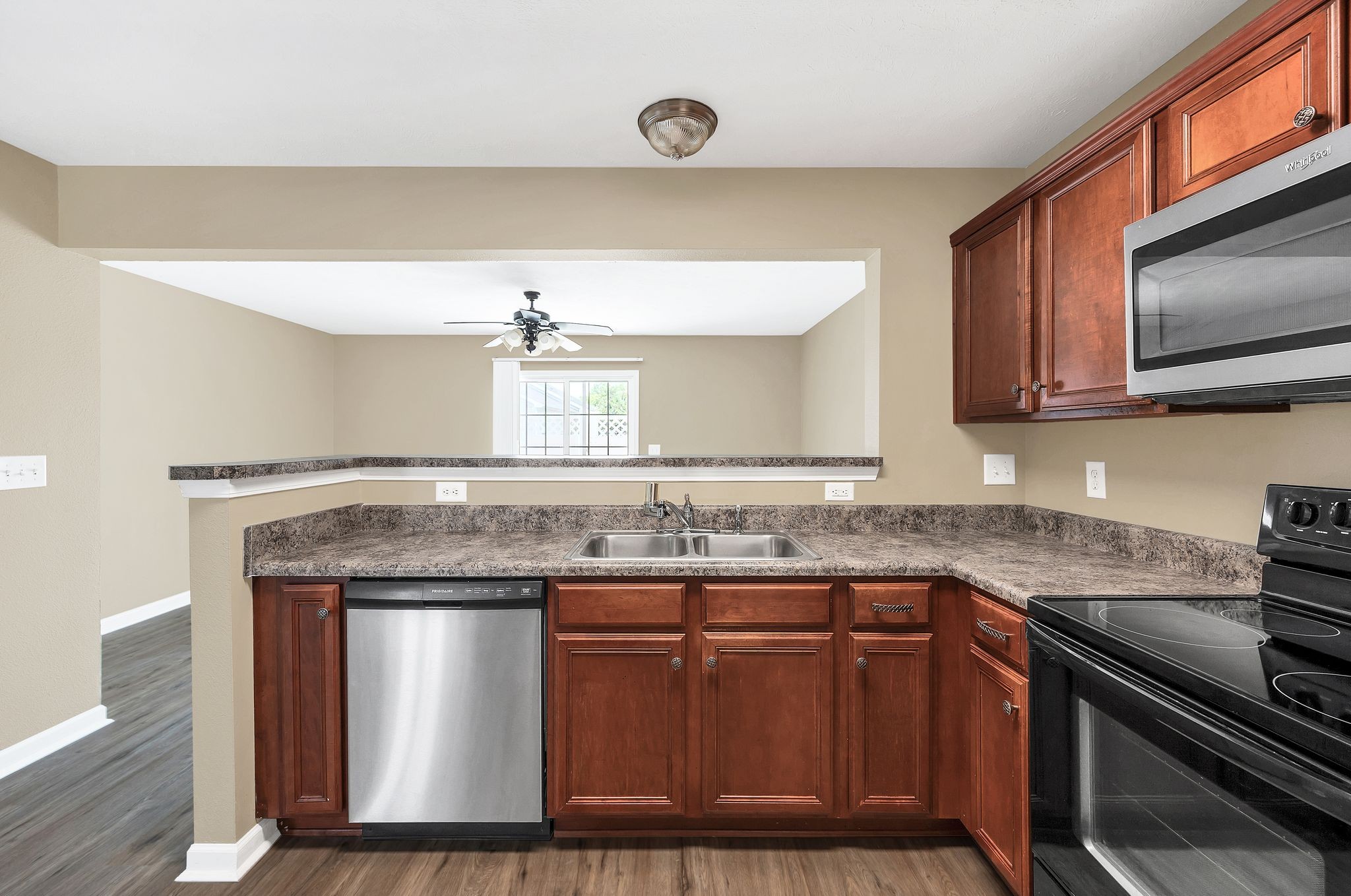 Antioch, Tennessee 37013, United States, 2 Bedrooms Bedrooms, ,3 BathroomsBathrooms,Residential,Coming Soon,172203