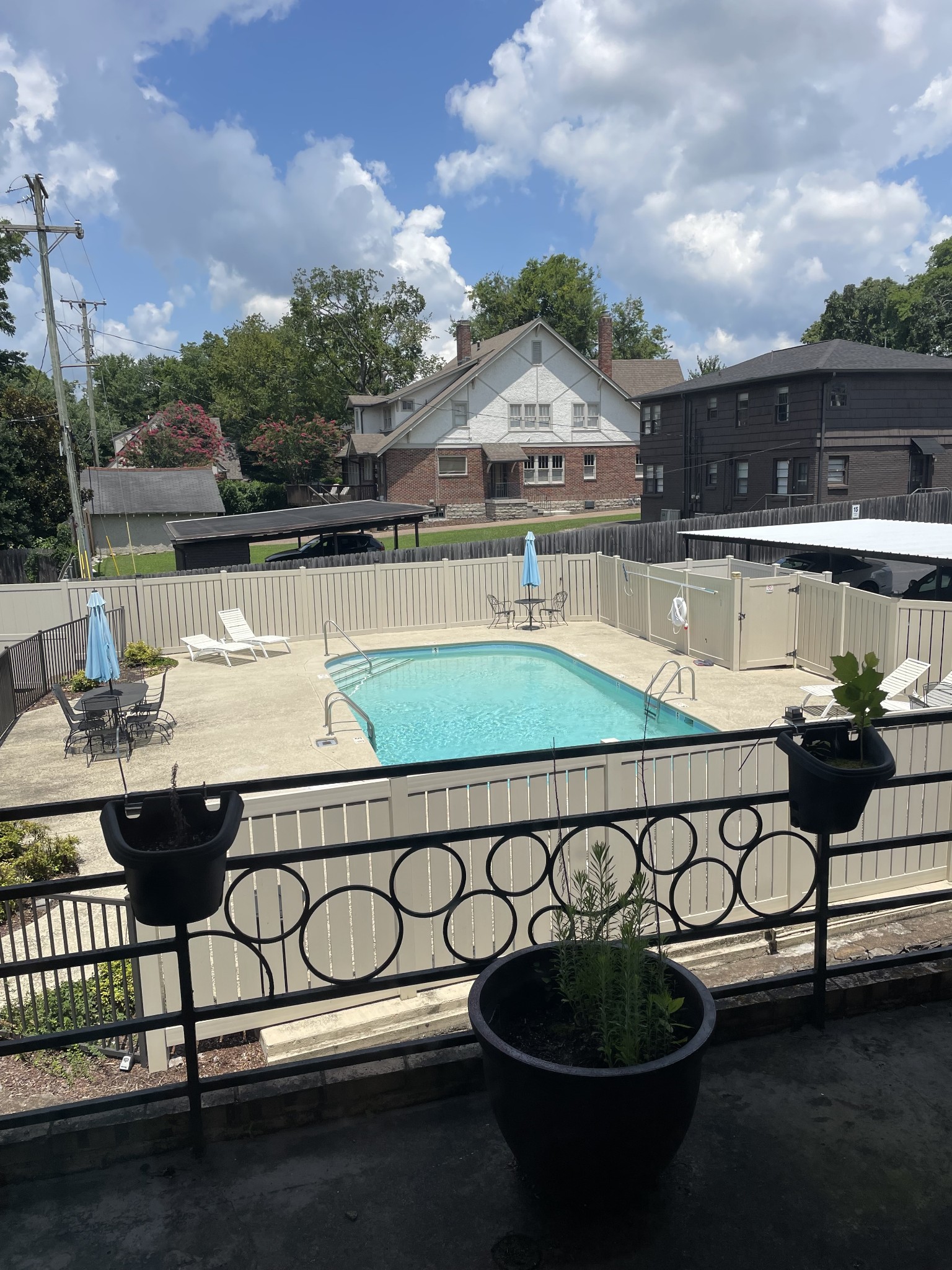 4200 West End Ave 202