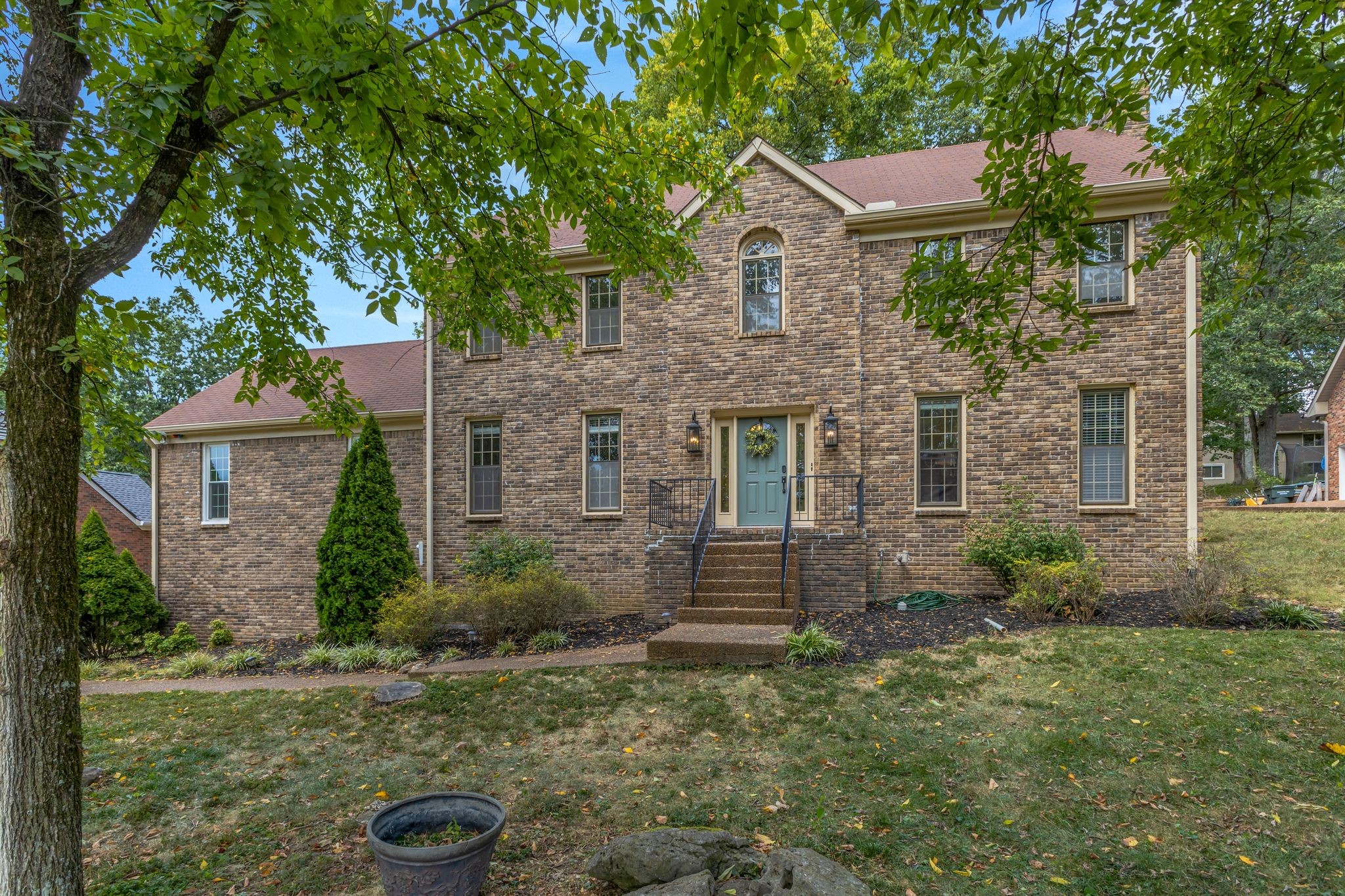 123 Saint Andrews Dr