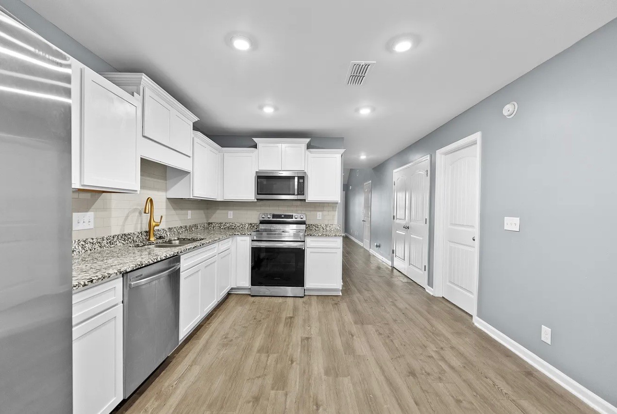 3508 Donerail Cir #405
