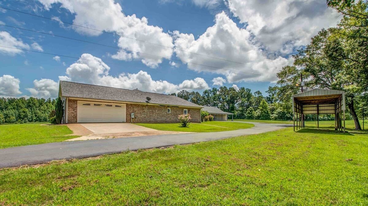 1215 Beaver Creek Dr