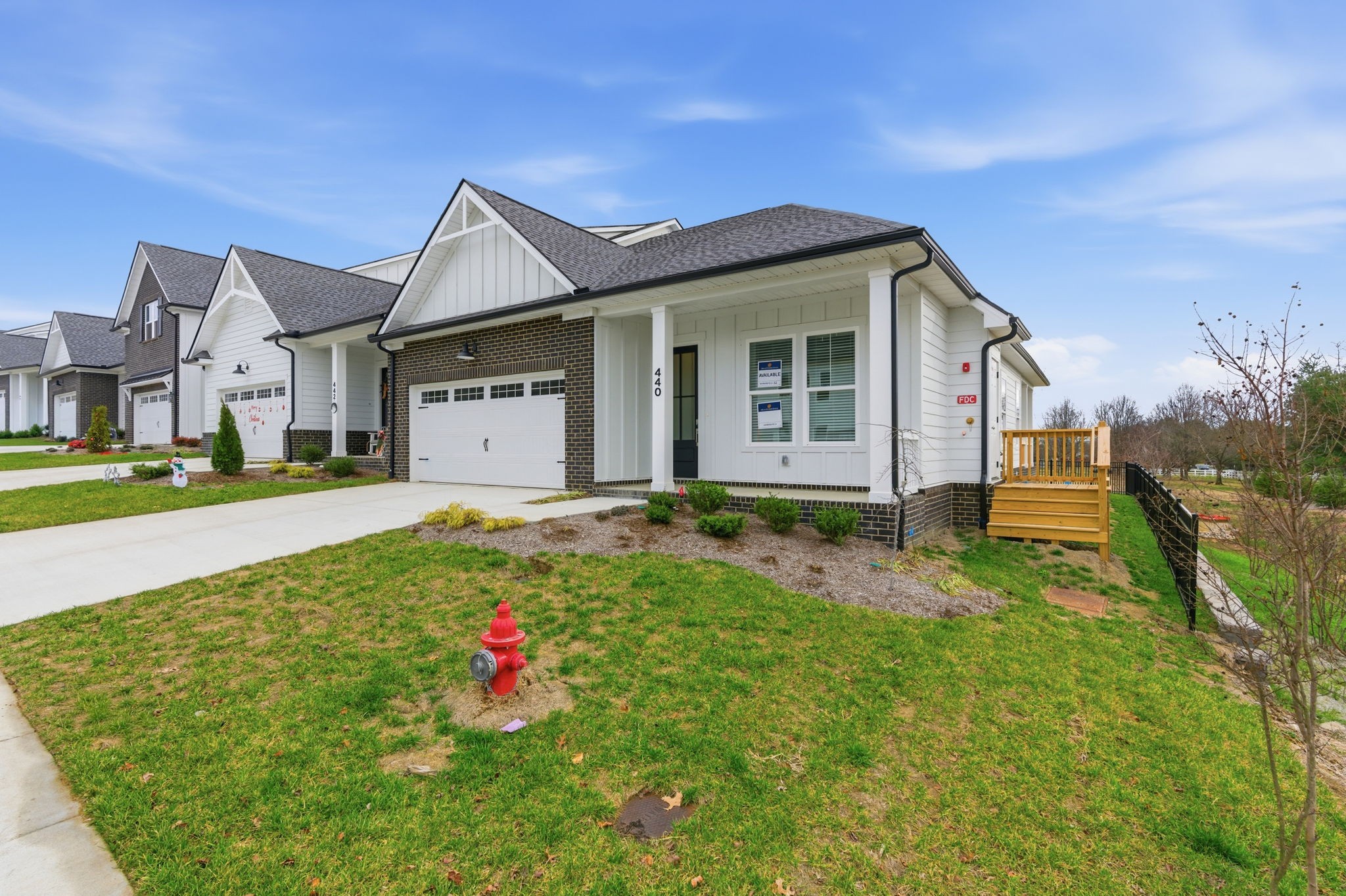 440 Buckwood Avenue W