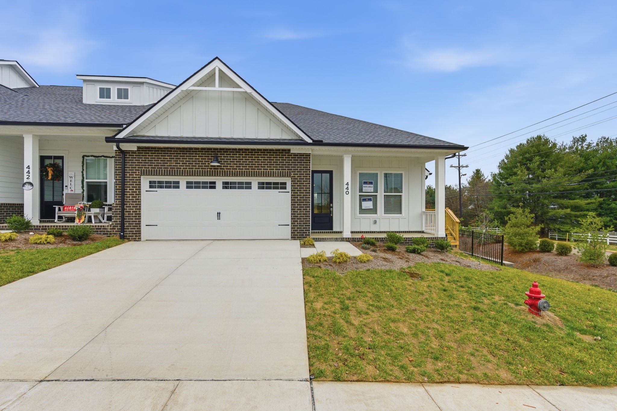 440 Buckwood Avenue W