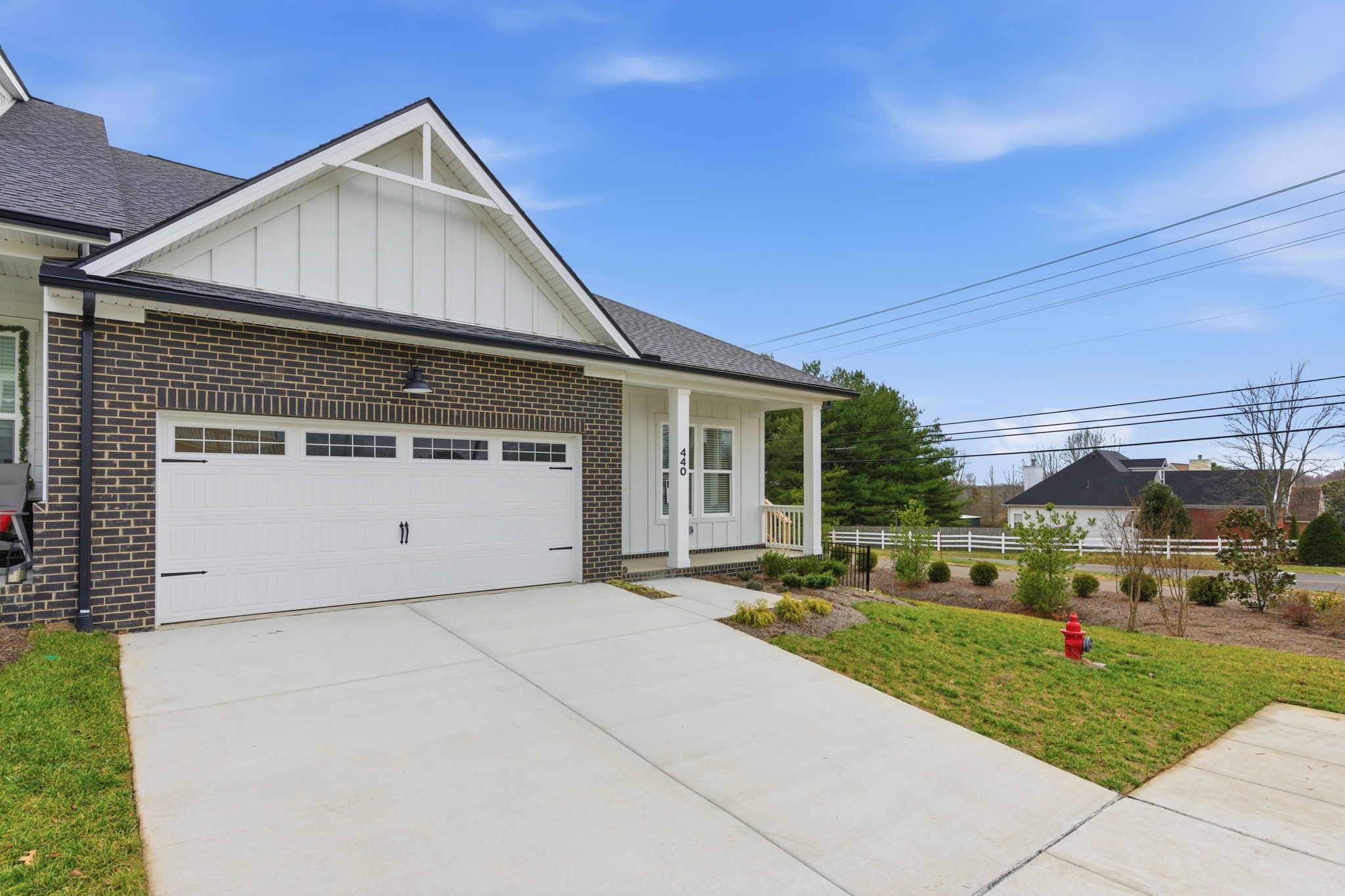 440 Buckwood Avenue W