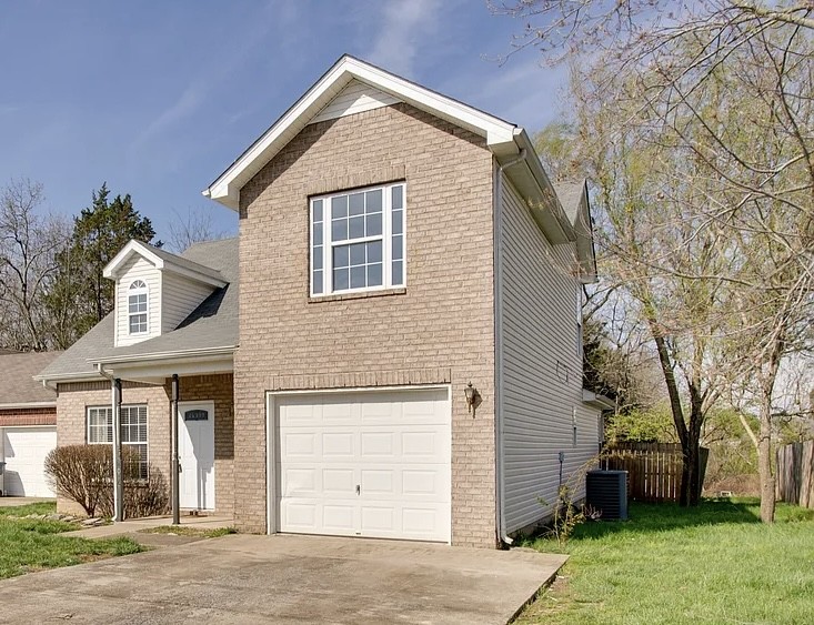 View LA VERGNE, TN 37086 house