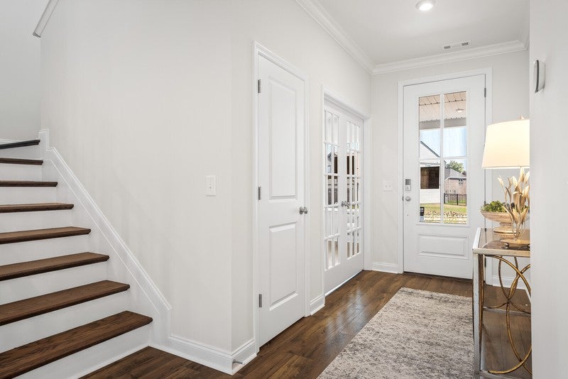 541 Hailey Heights