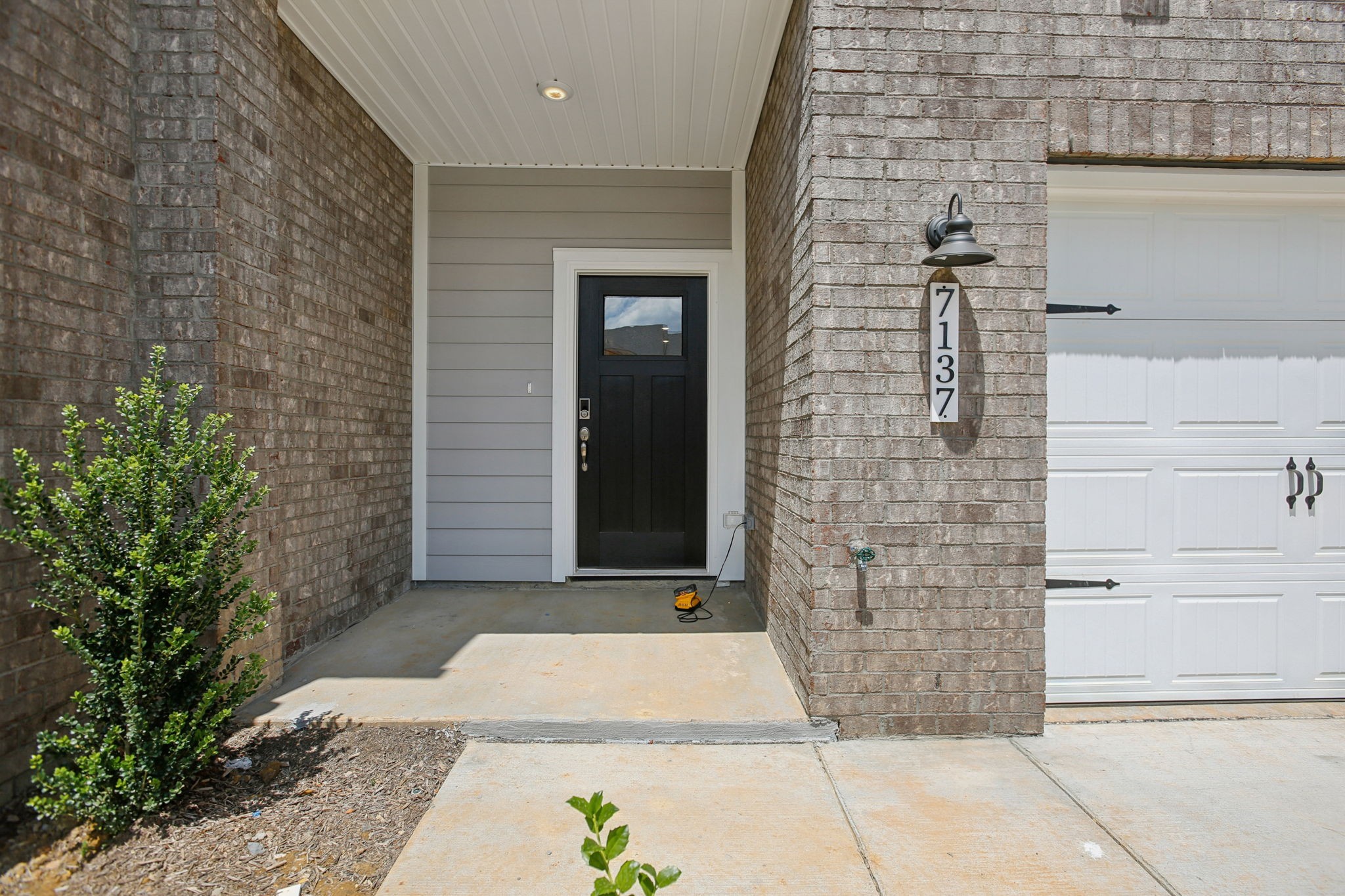 7137 Cedarcrest Lane