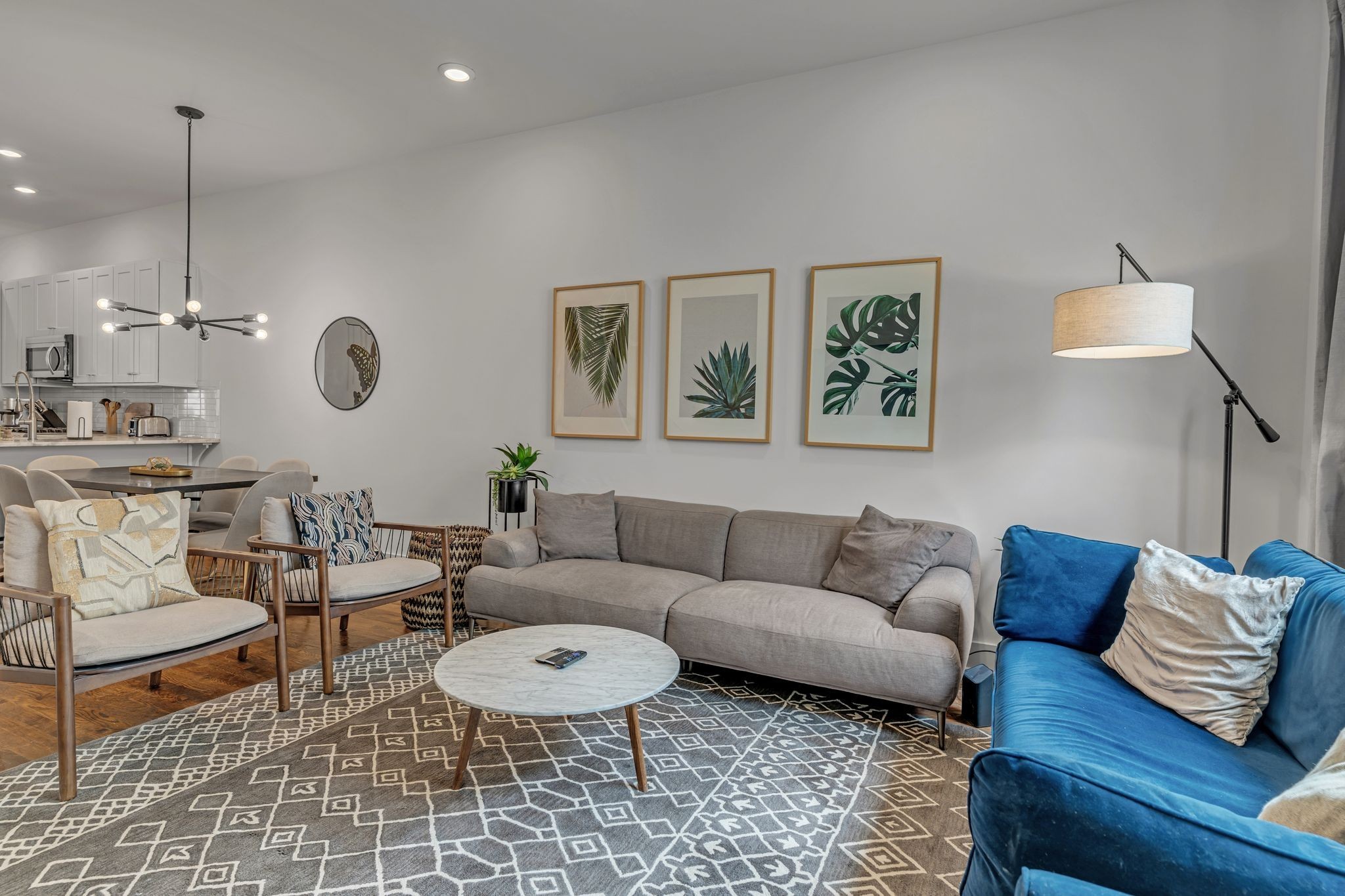 2001 Convent Place 7