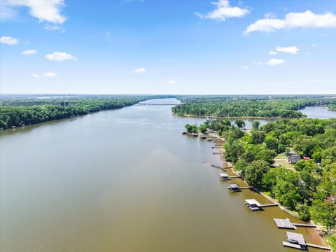 Photo of 290 Elk River Shores Dr, Rogersville, AL 35652 (MLS # 3180816)