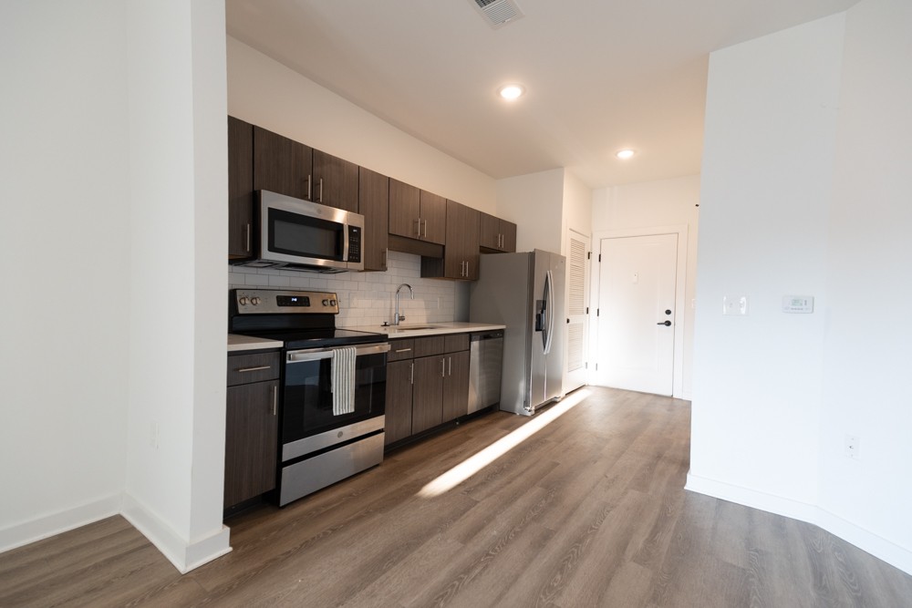 1540 Lebanon Pike 411