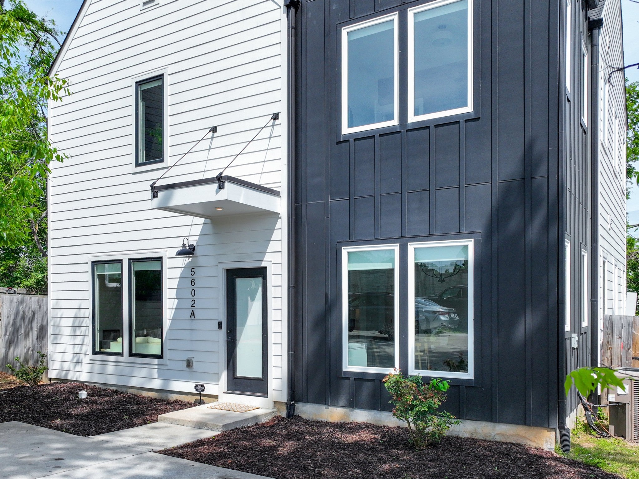 3-bed condo sold in Nashville, TN 37209, 5602 Lozier St A 5602 Lozier St A, Nashville TN 37209 3-bed condo, photo 1 of 60