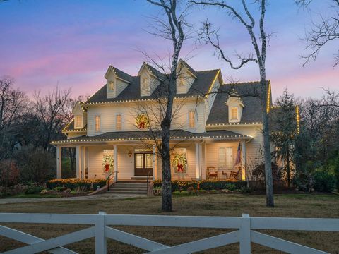 4613 General Lowrey Drive Nashville TN 37215