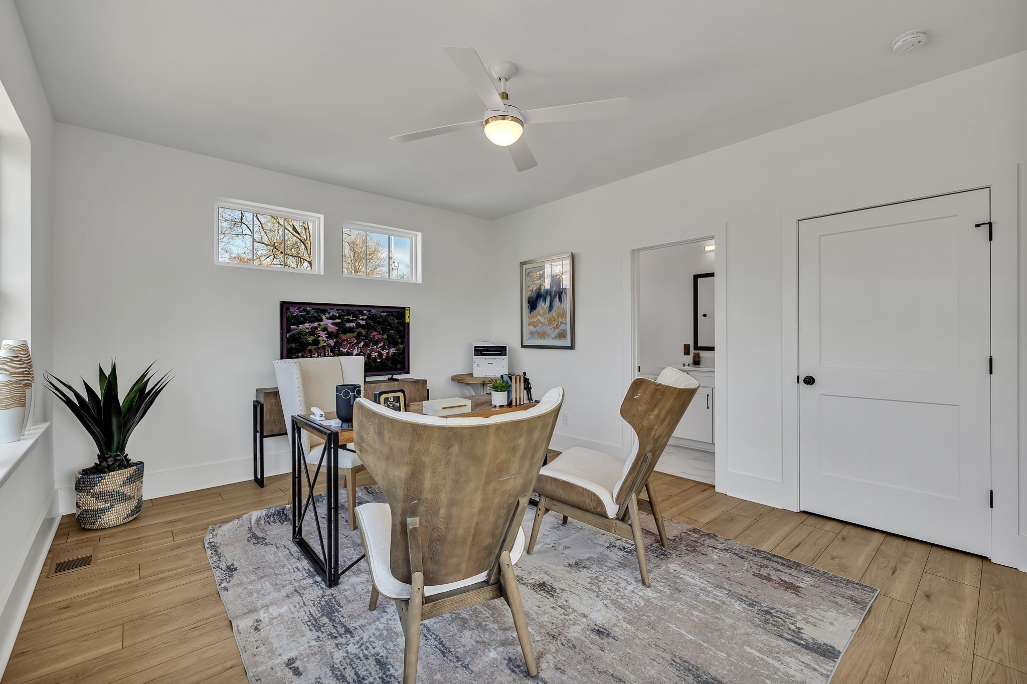 122 Honeywine St