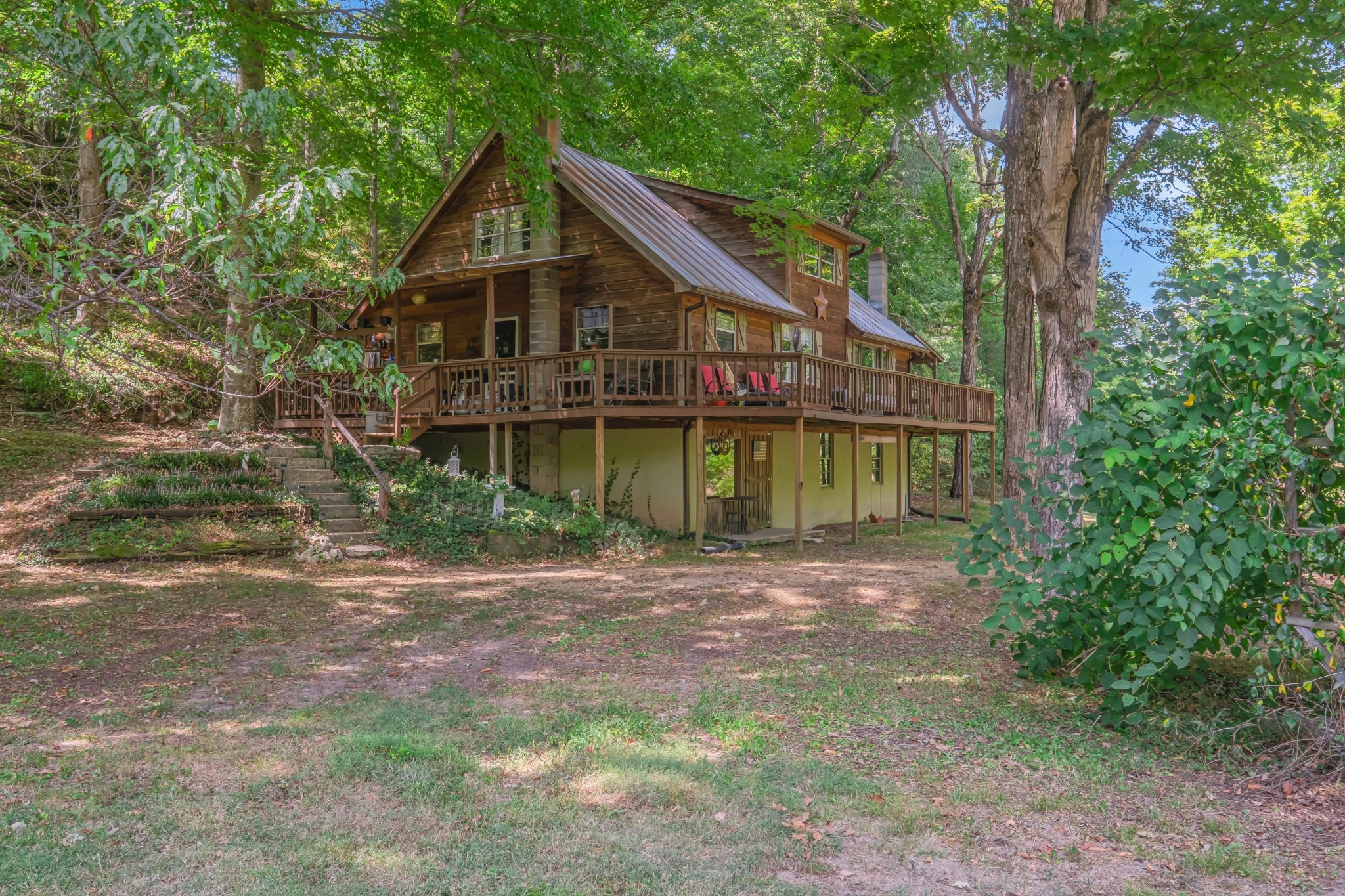 1155 Russell Creek Rd