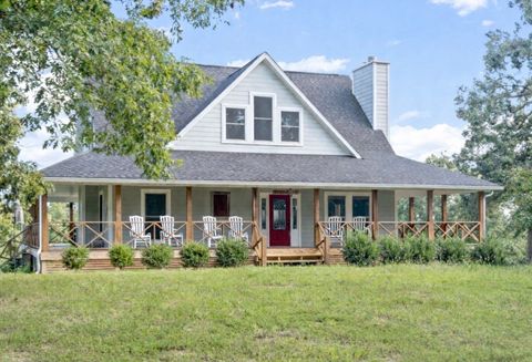 554 Hayes Ridge Rd Indian Mound TN 37079