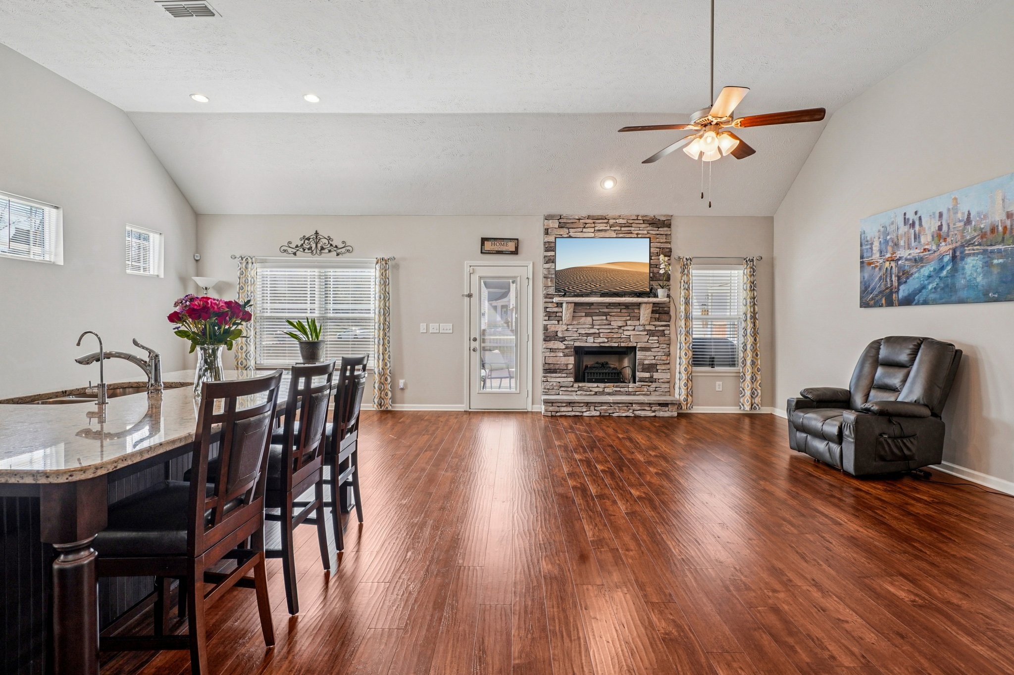 1092 Lady Nashville Dr