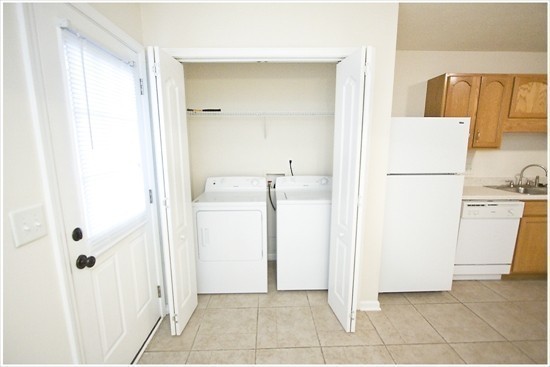 2331 Raleigh Ct Unit 8