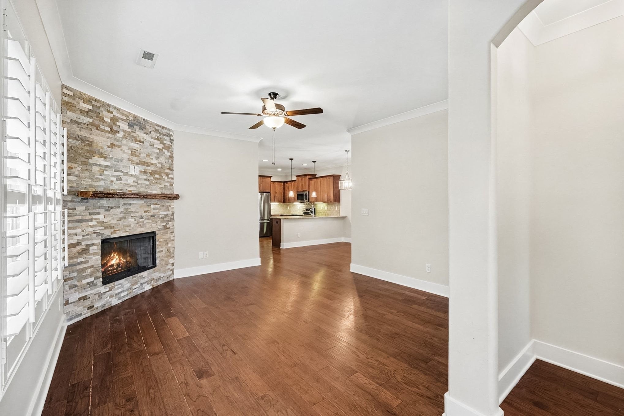 2551 Cason Ln