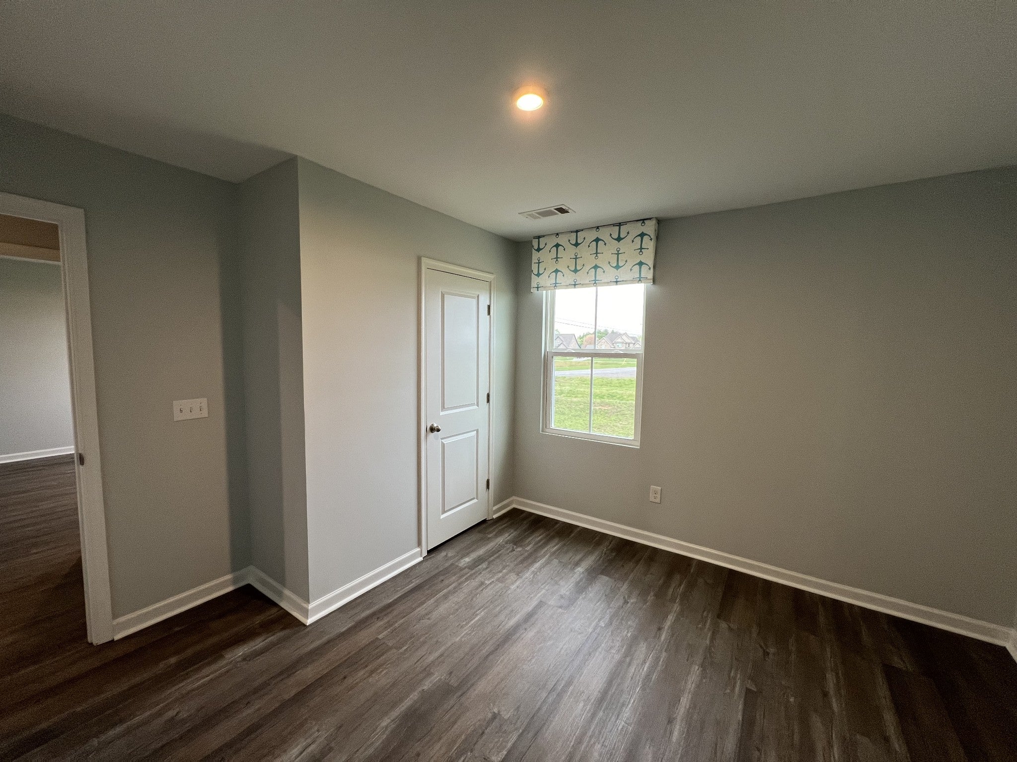 5622 Compass Way