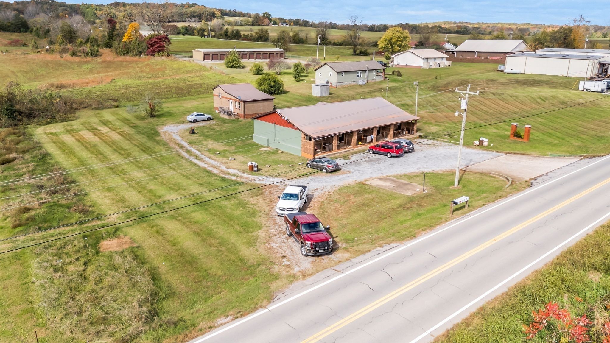 4921 Highway 48 N