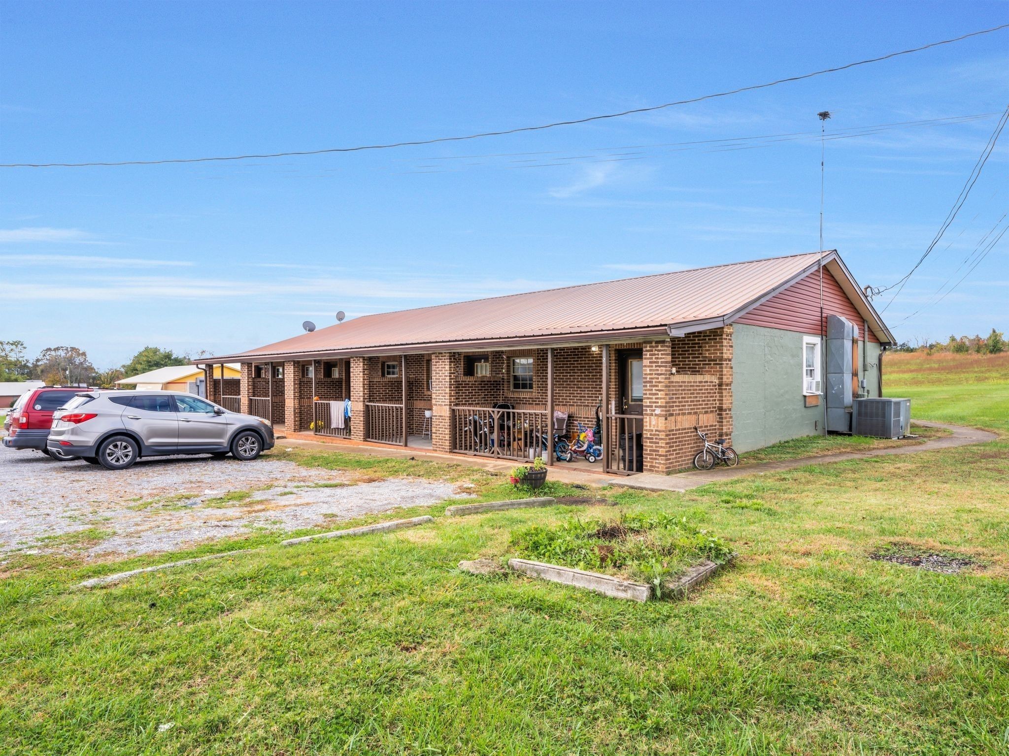4921 Highway 48 N