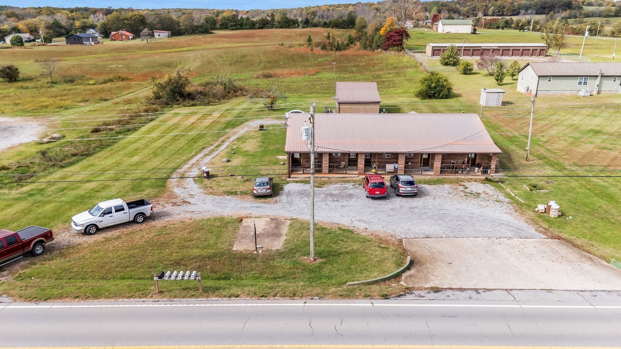 4921 Highway 48 N