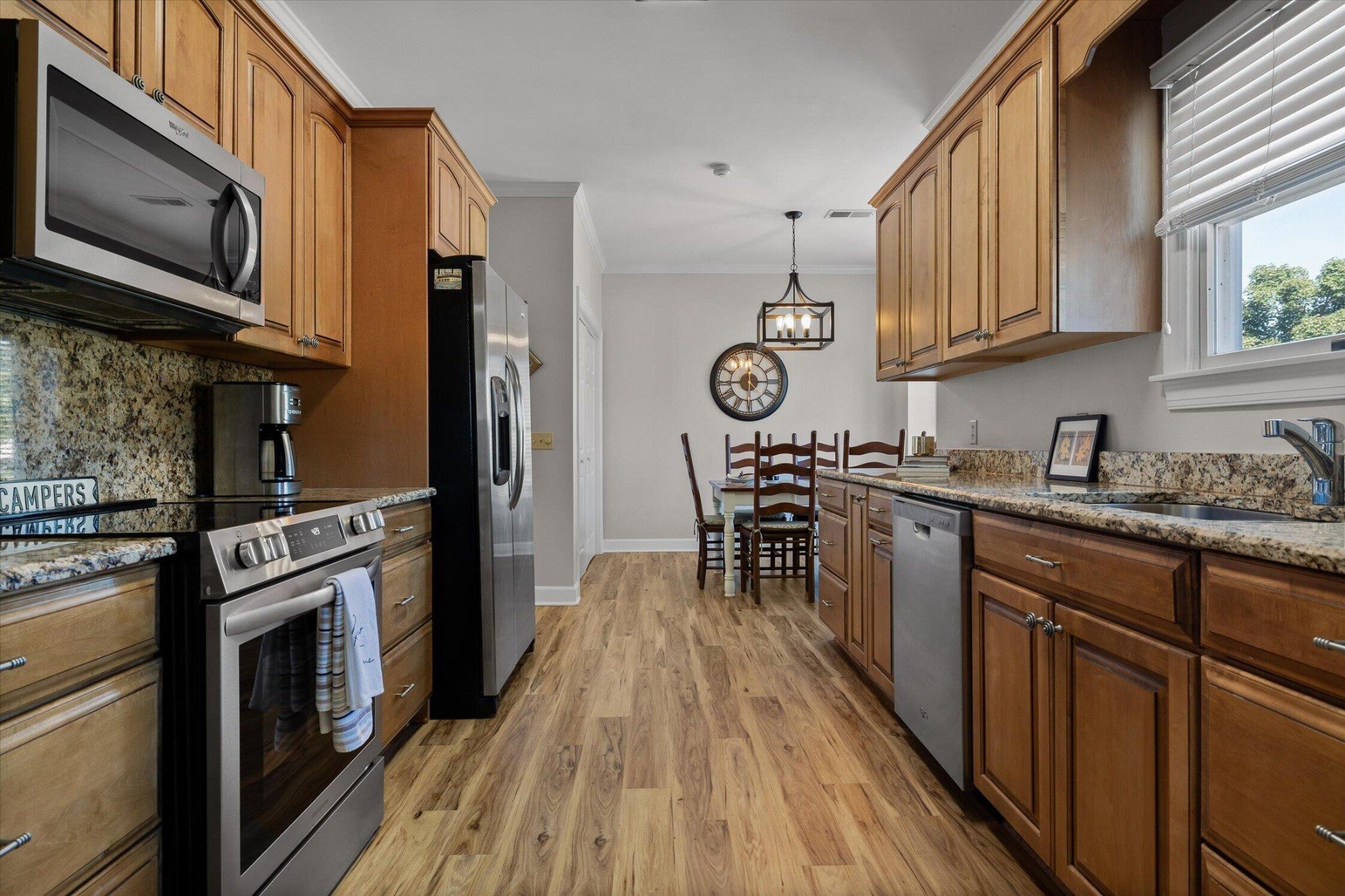 1220 Bridgewater Lane