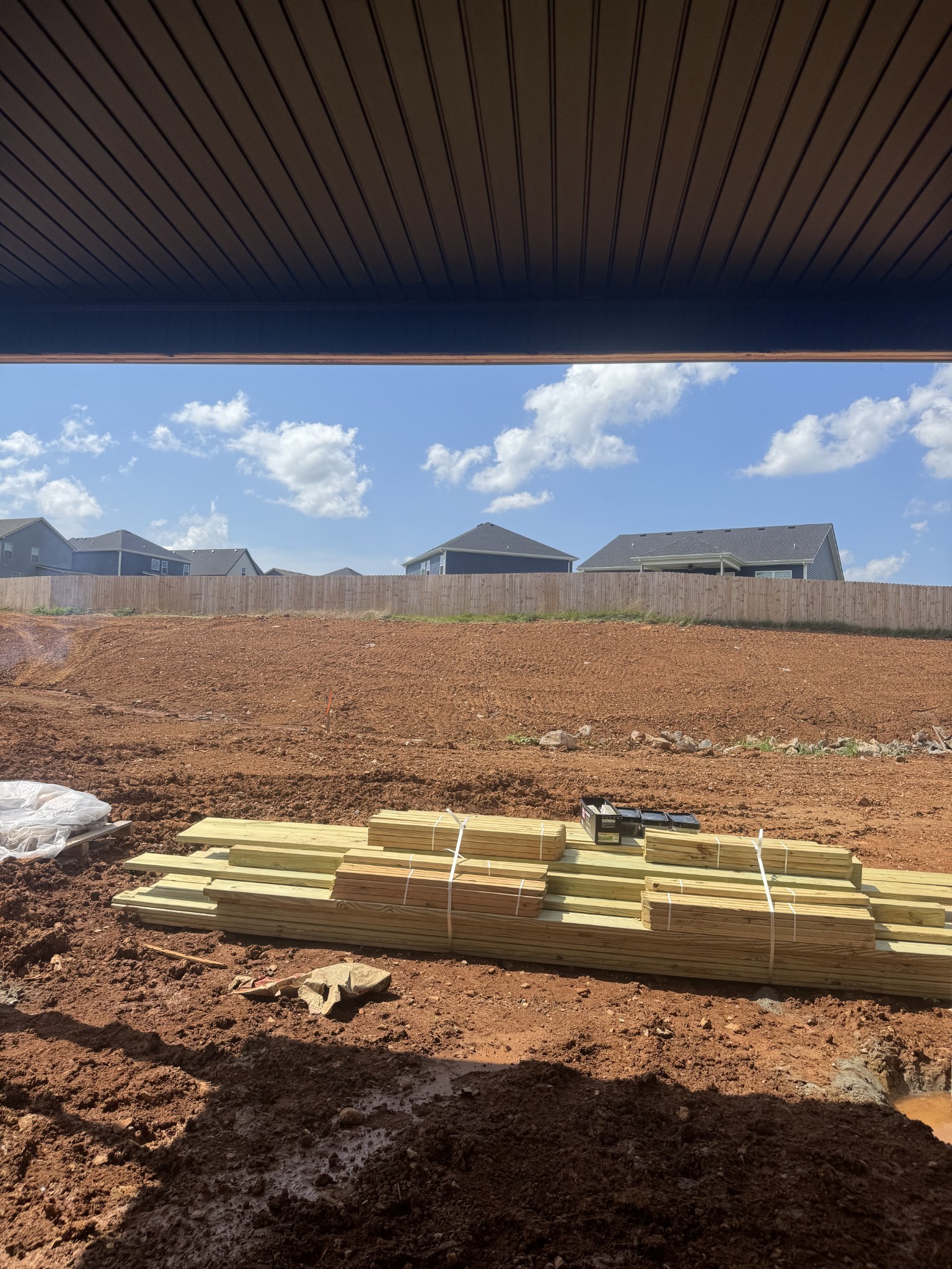 Clarksville, Tennessee 37040, United States, 3 Bedrooms Bedrooms, ,3 BathroomsBathrooms,Residential,Active,147621