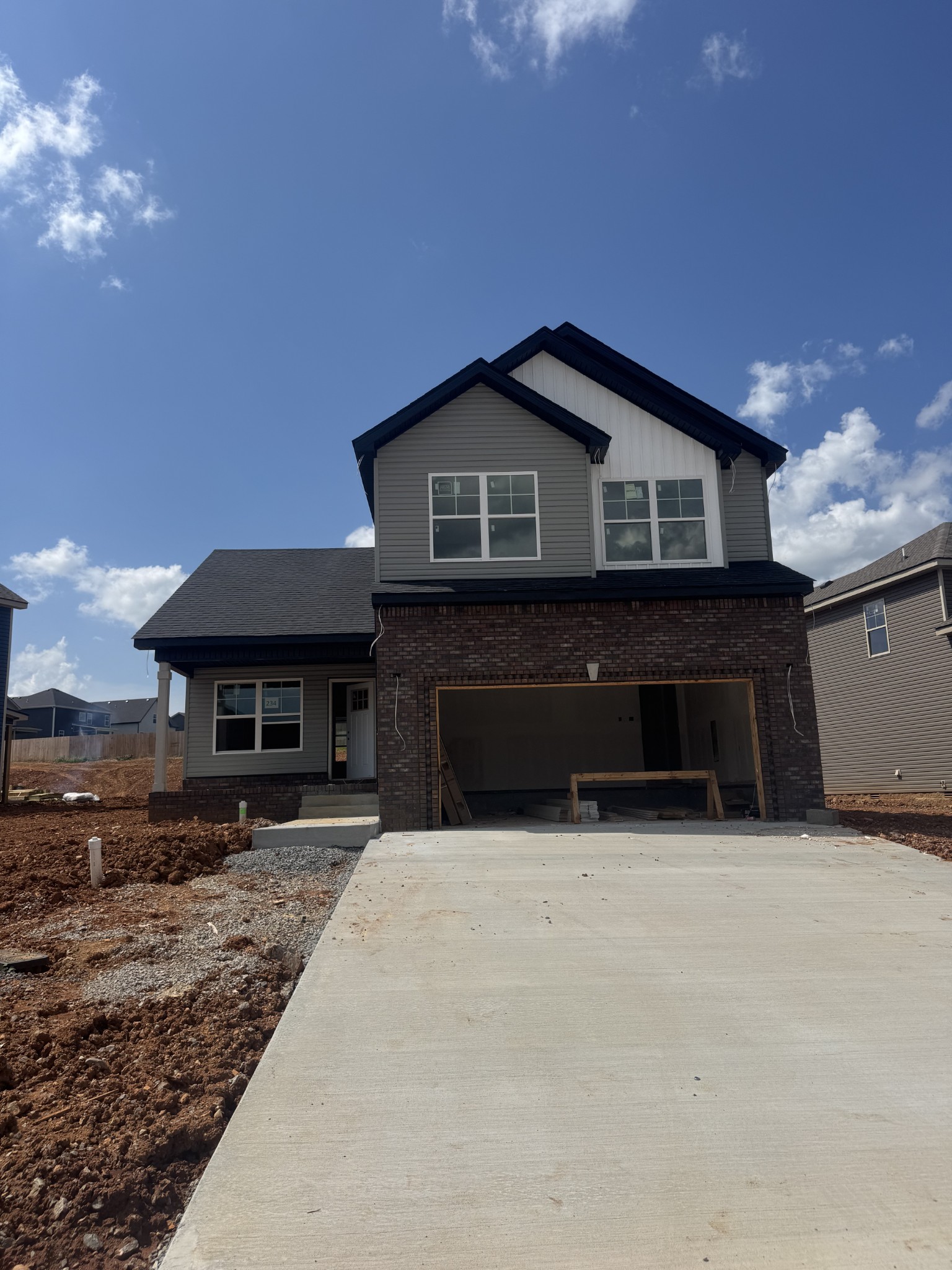 Clarksville, Tennessee 37040, United States, 3 Bedrooms Bedrooms, ,3 BathroomsBathrooms,Residential,Active,147621