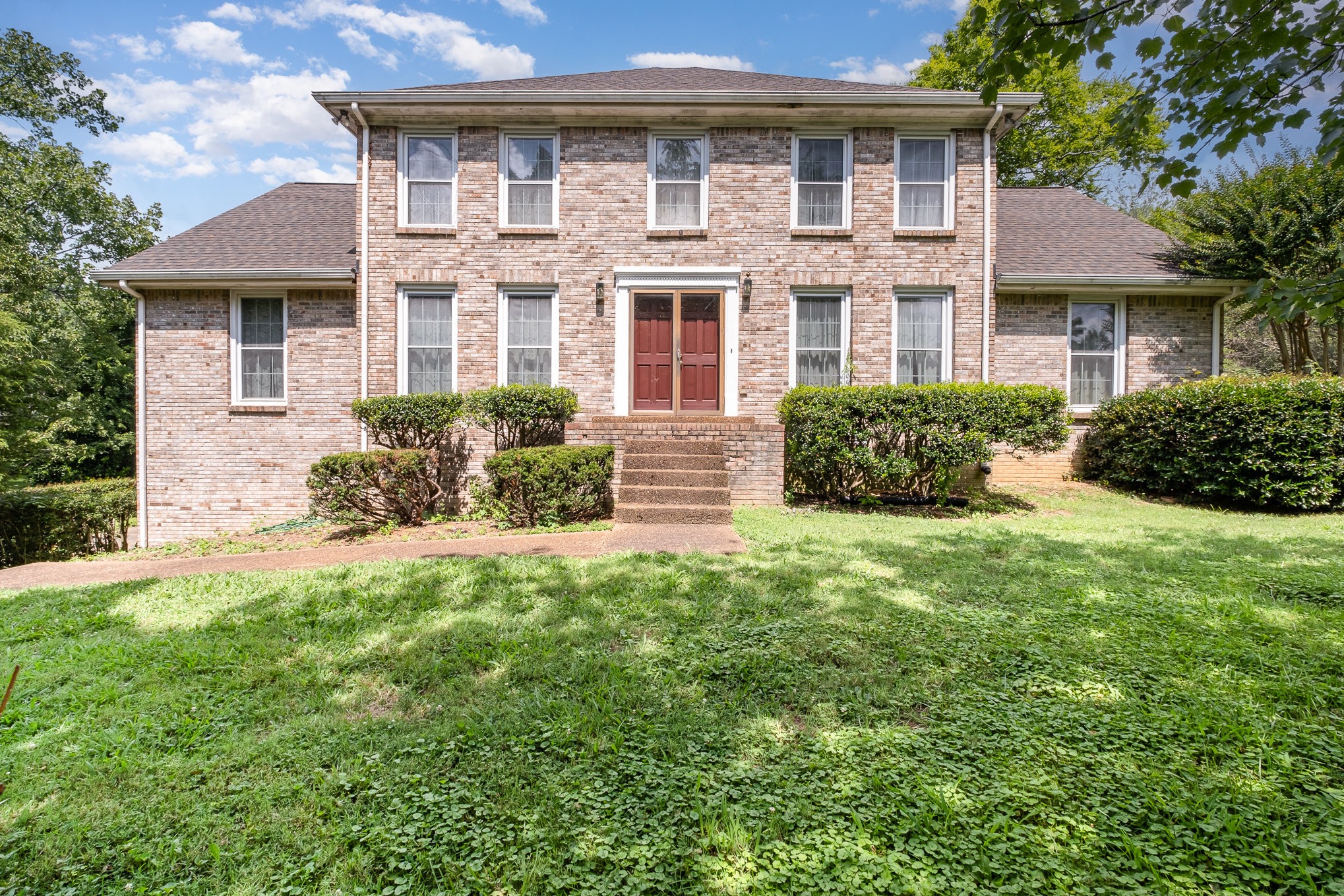 2131 Hartland Rd