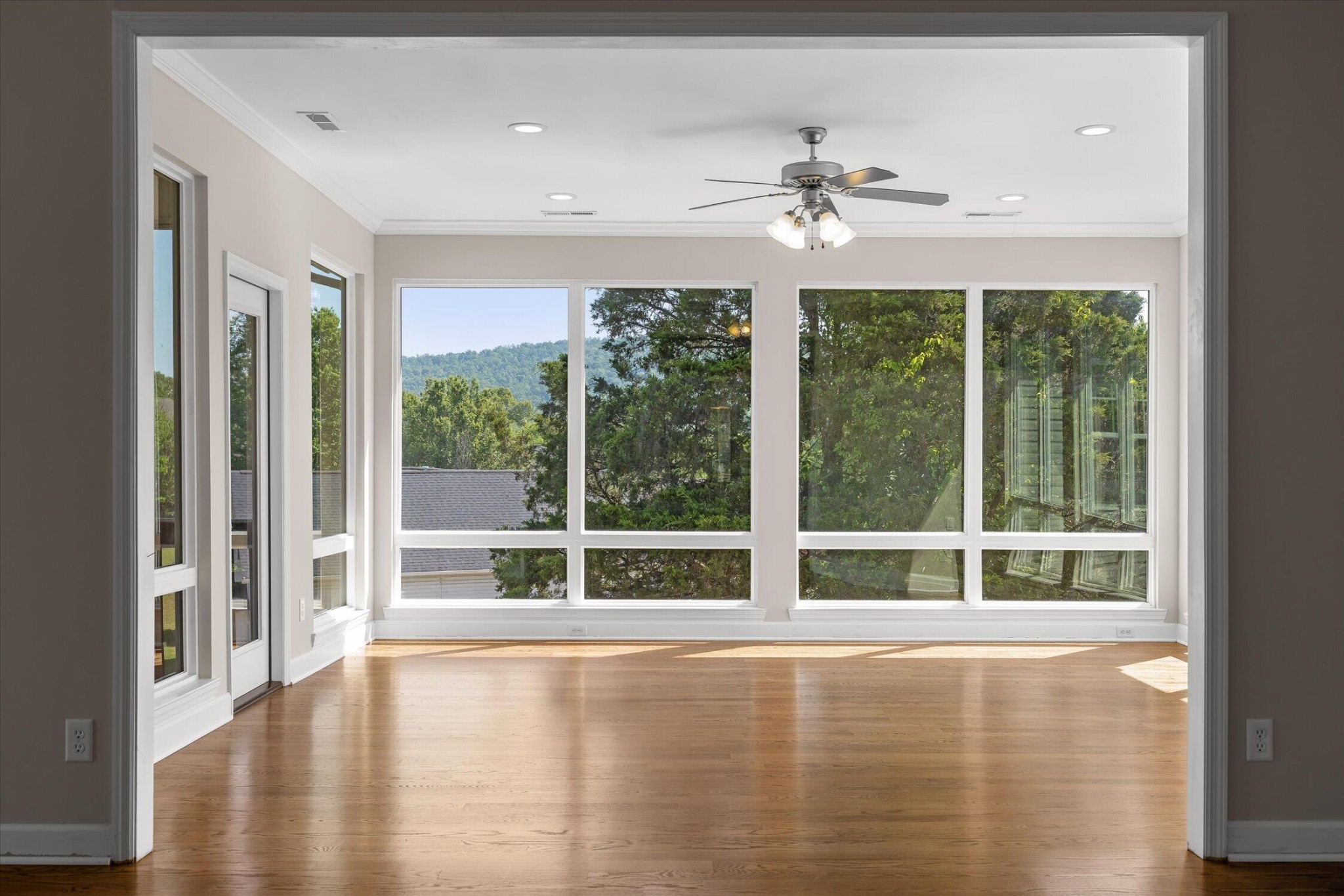 9554 Homewood Circle