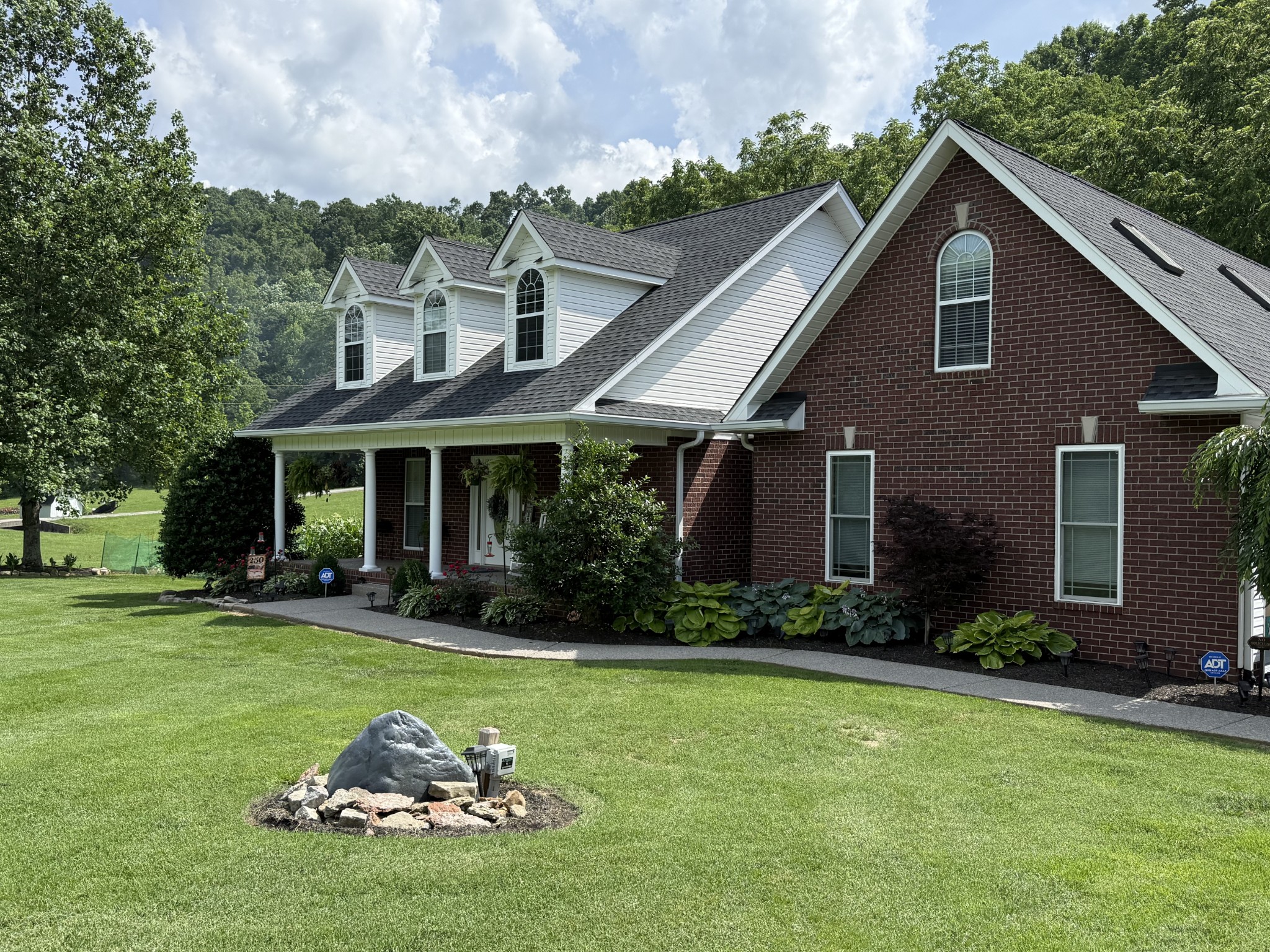 454 Campbell Hollow Rd