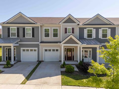 1038 Sweetleaf Dr Franklin TN 37064