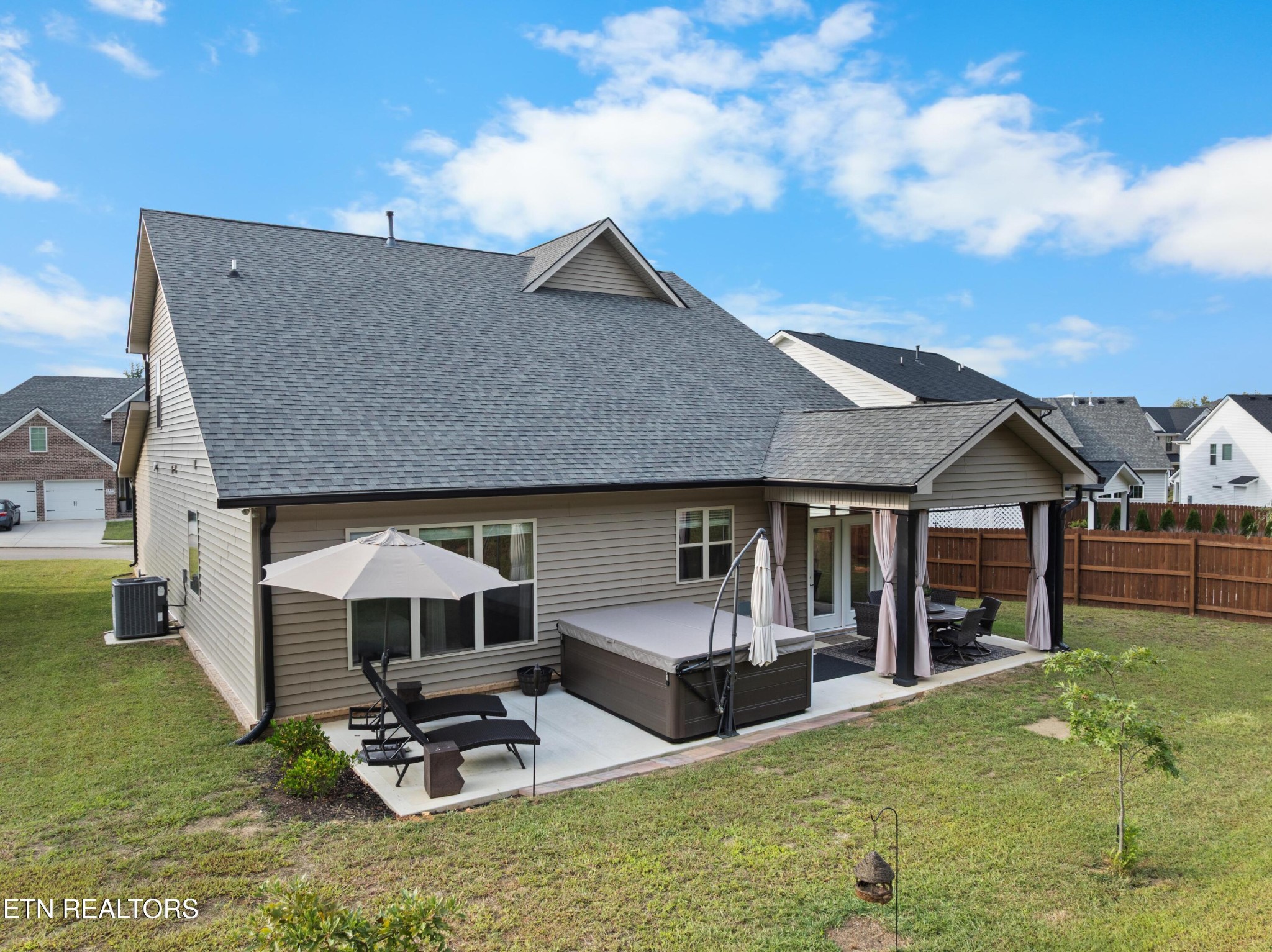 1416 Ridge Climber Rd