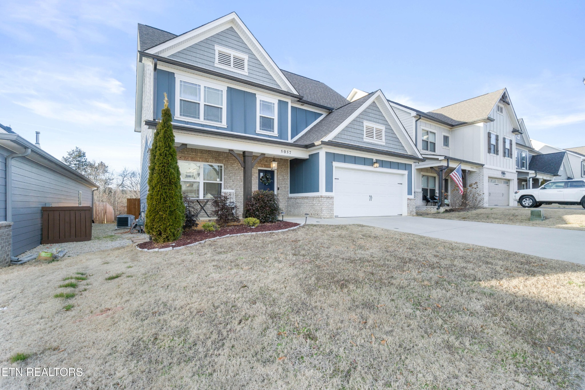 5057 NE Shelterwood Drive