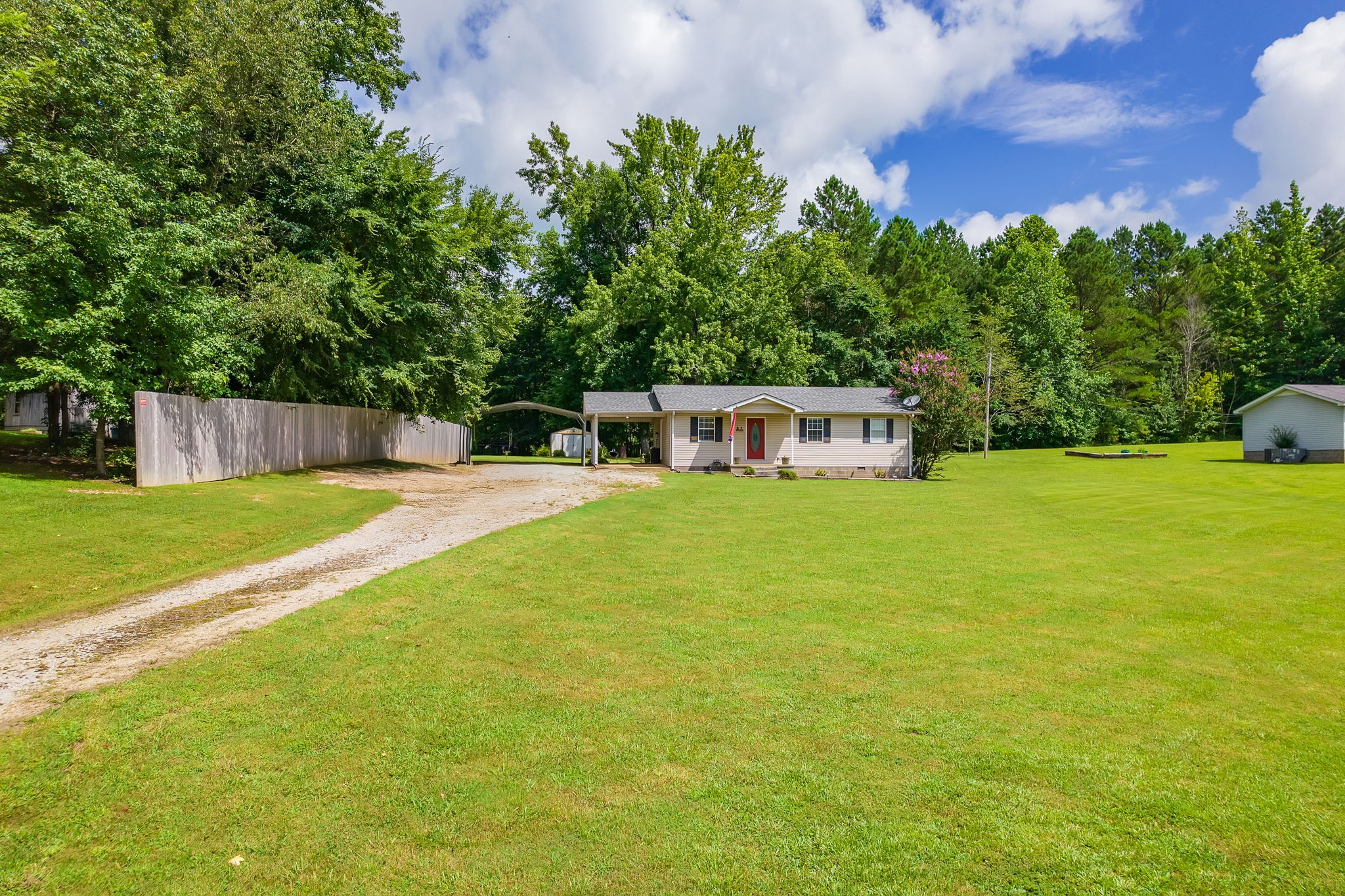 6940 Highway 100 W