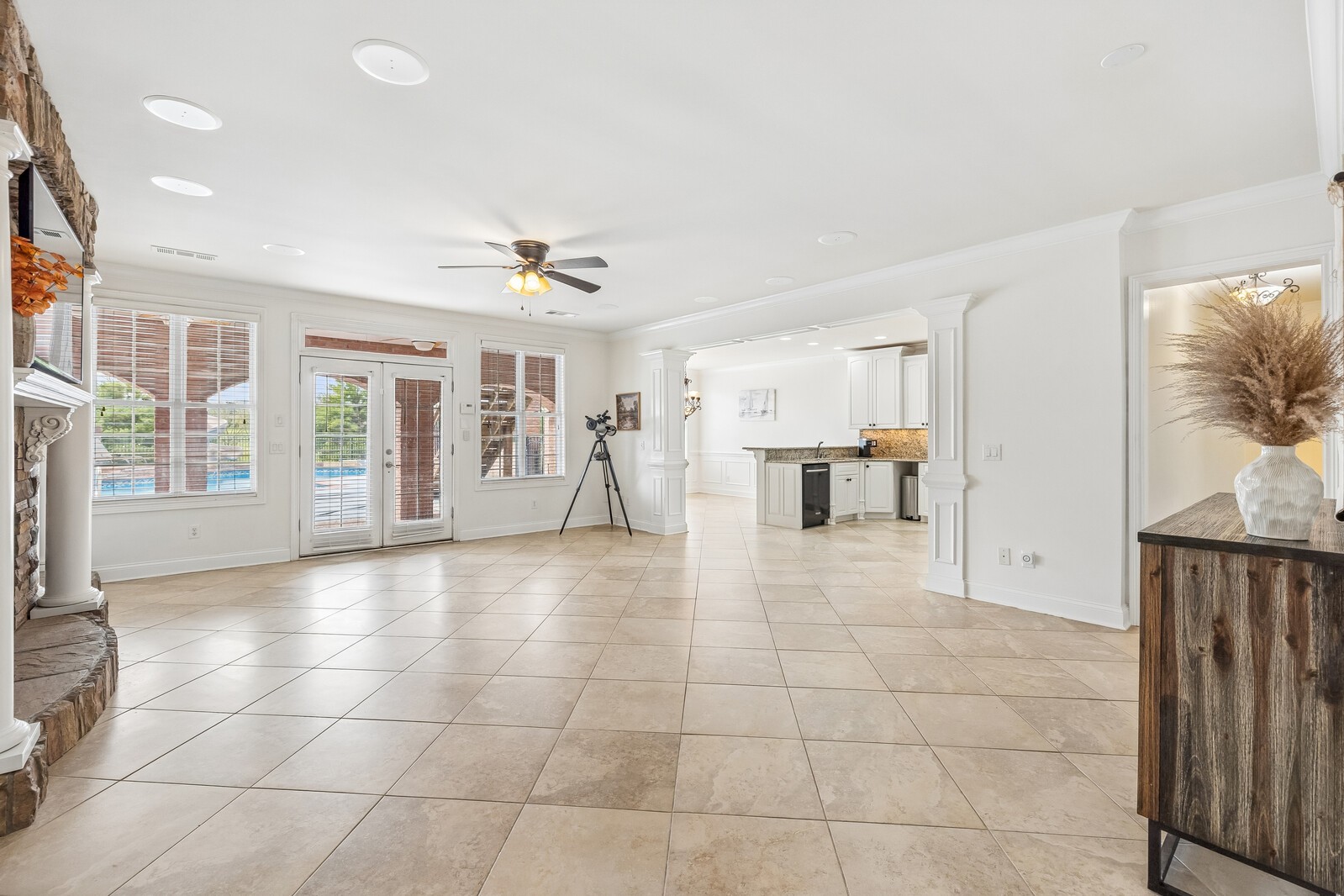 Gallatin, Tennessee, 37066, United States, 5 Bedrooms Bedrooms, ,7 BathroomsBathrooms,Residential,Active,2032432