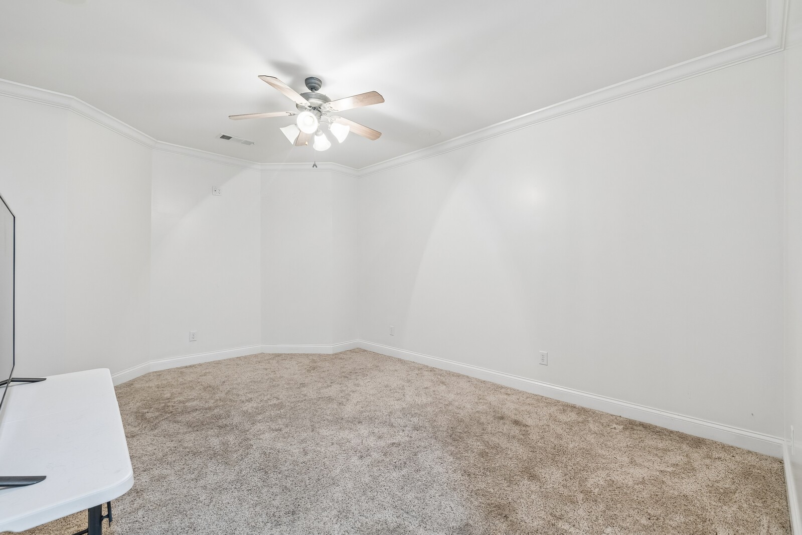 Gallatin, Tennessee, 37066, United States, 5 Bedrooms Bedrooms, ,7 BathroomsBathrooms,Residential,Active,2032432