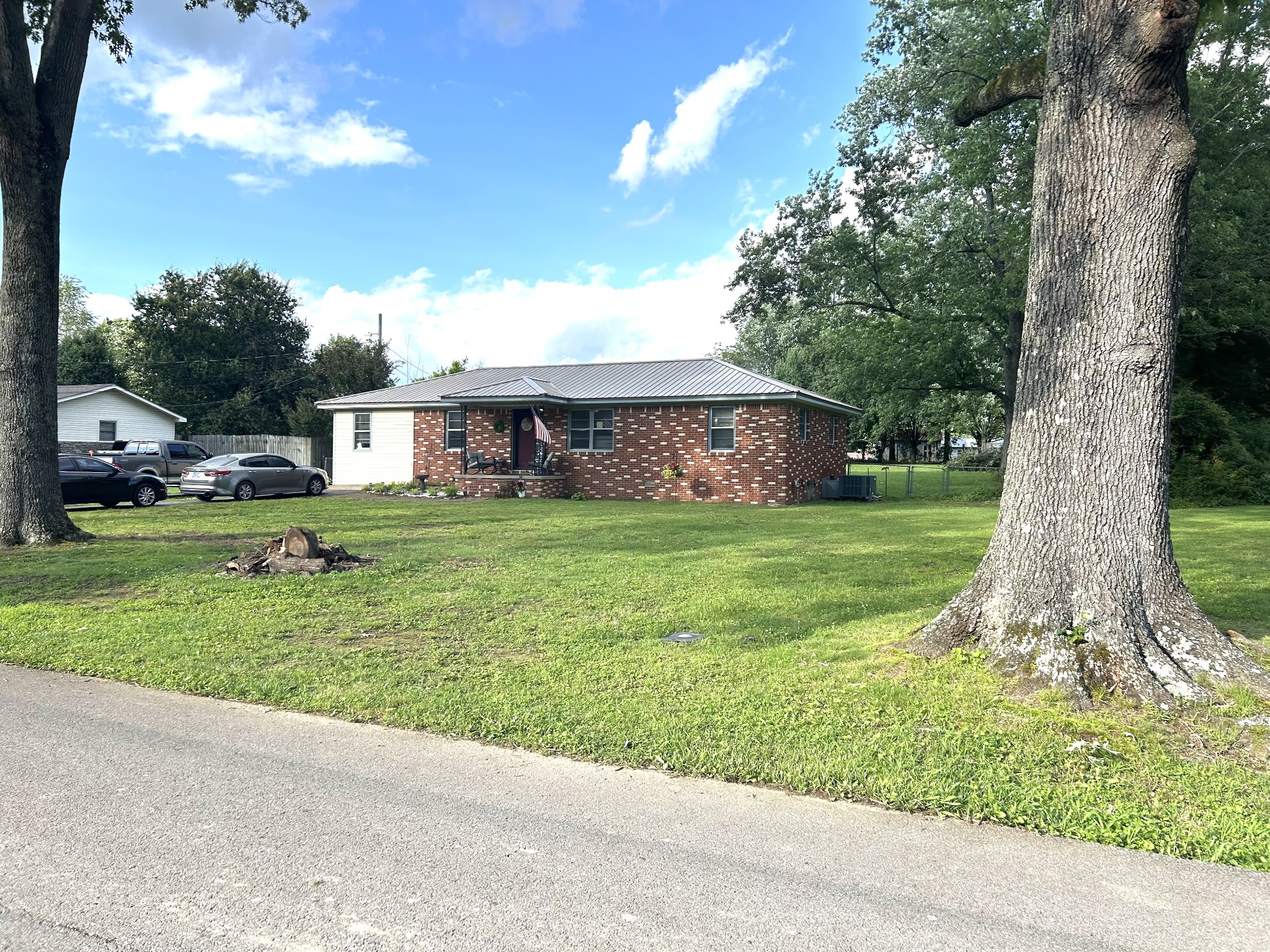 13 Tunstill Loop Rd