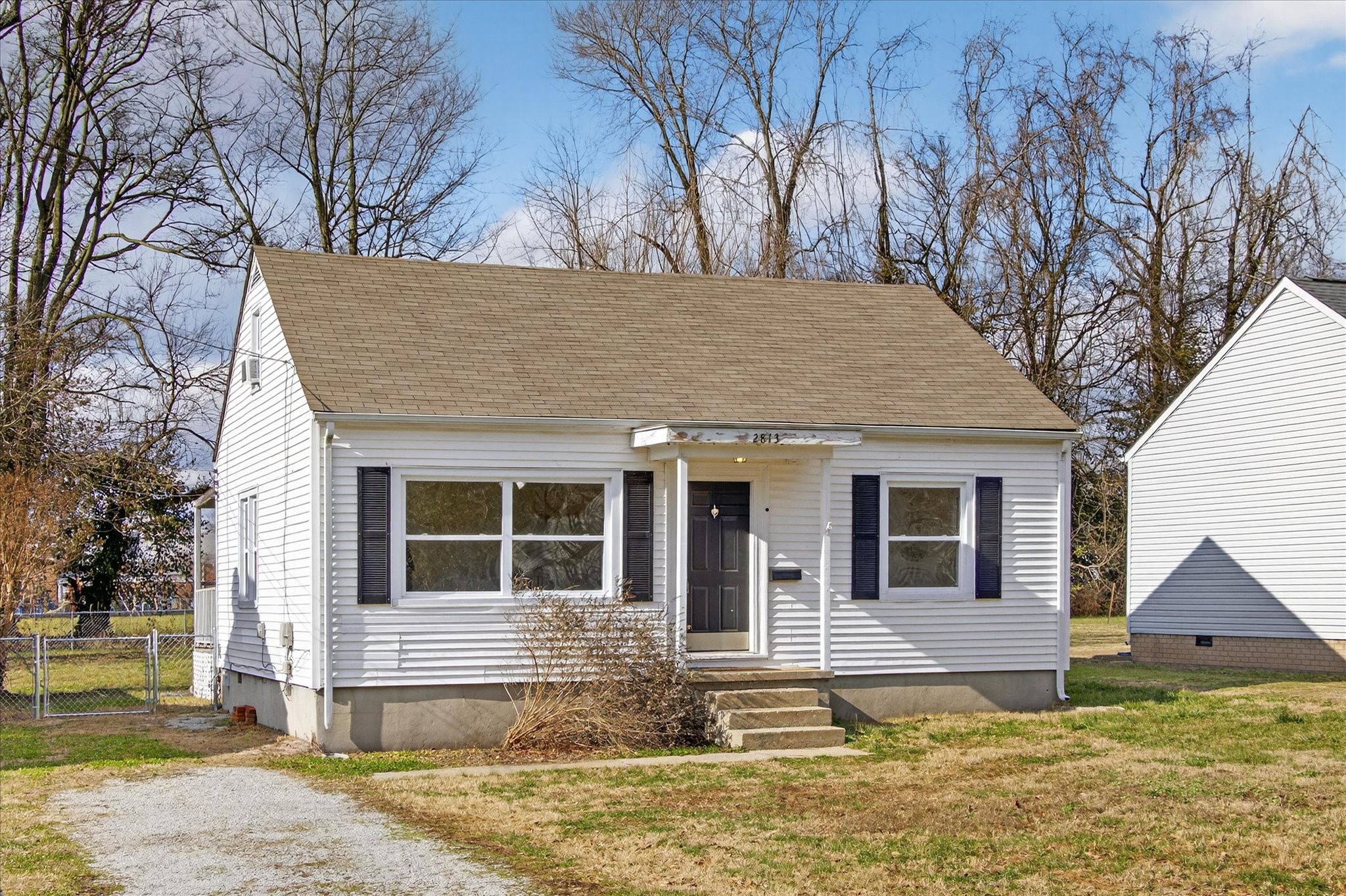 2813 Faircourt St