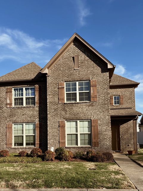 2205 Cason Ln Murfreesboro TN 37128