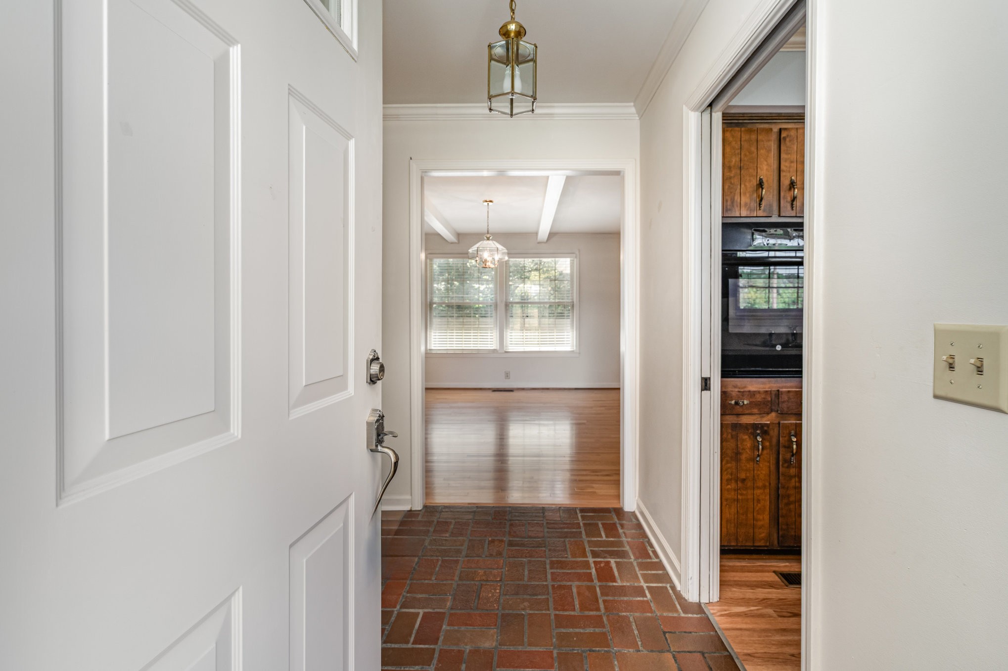 6124 Eatons Creek Rd