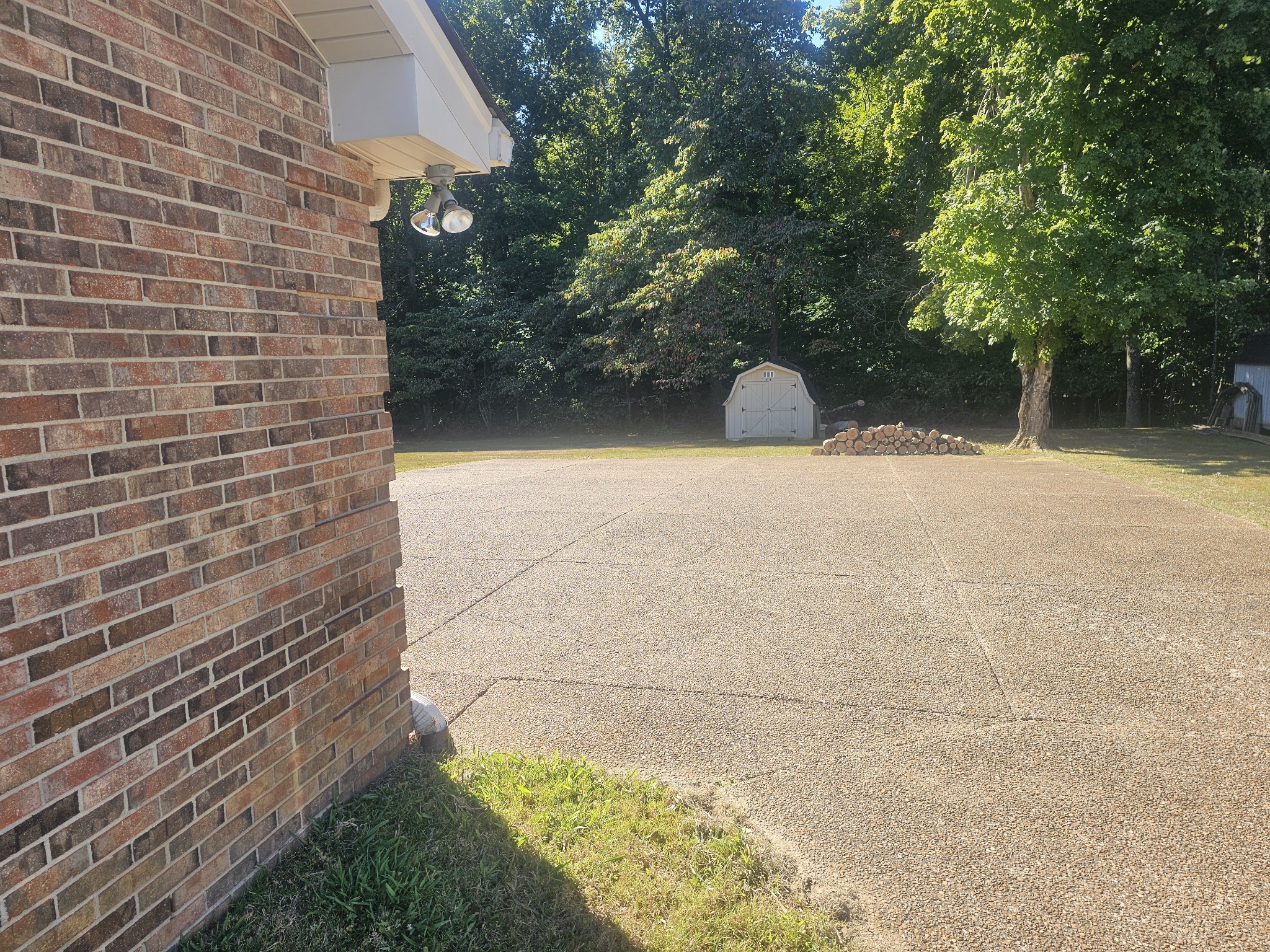 6124 Eatons Creek Rd